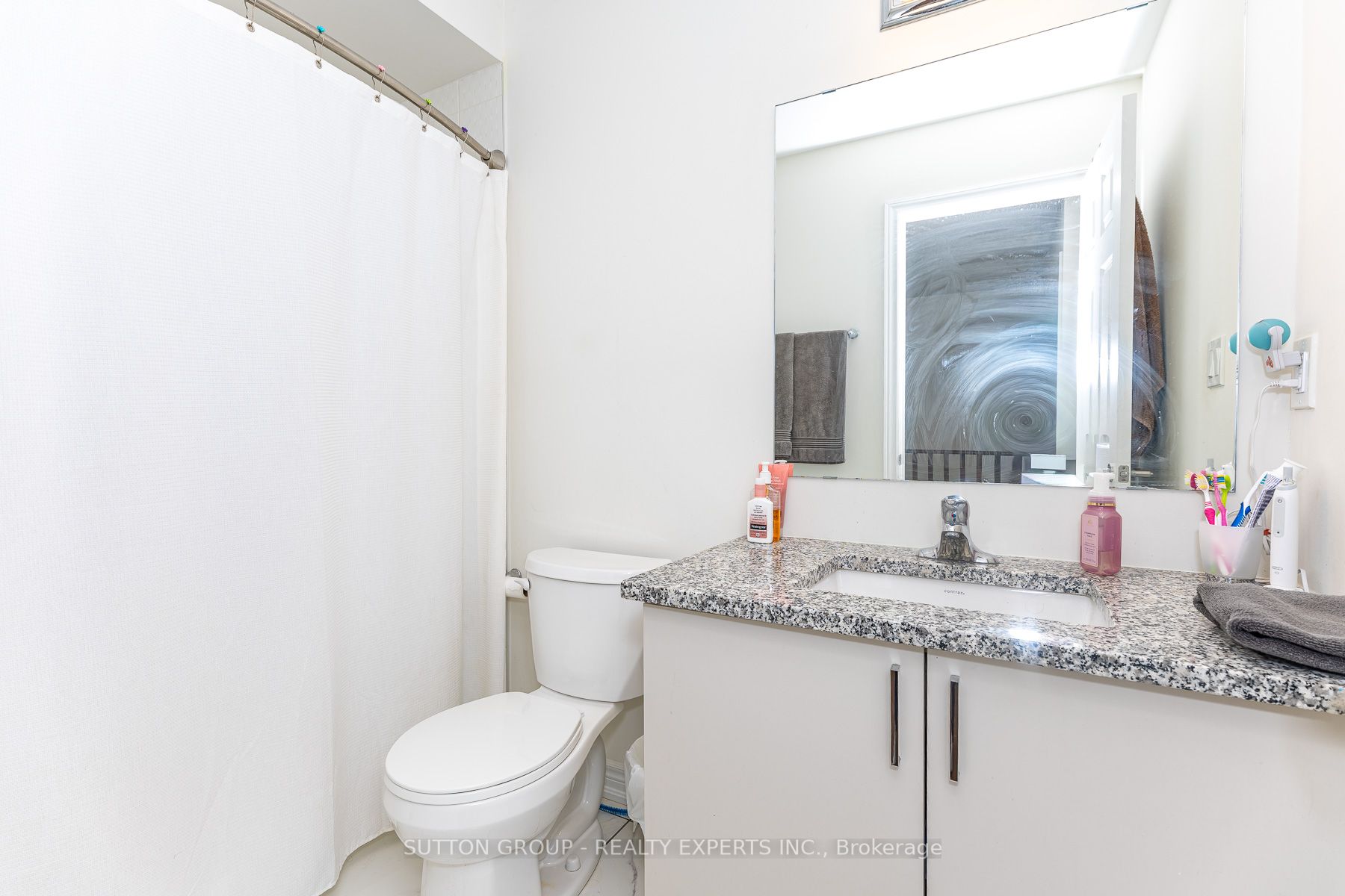 130 Ice Palace Crescent Property Photo 34