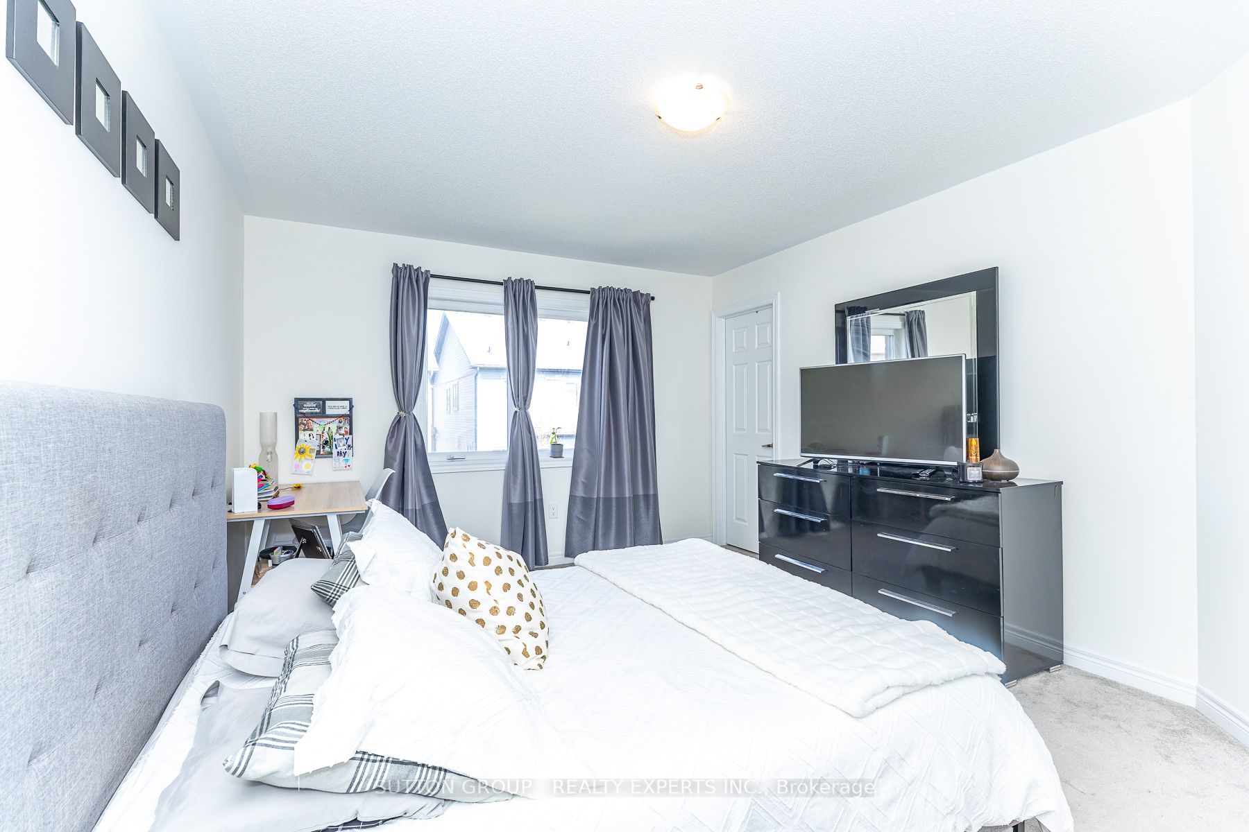 130 Ice Palace Crescent Property Photo 39