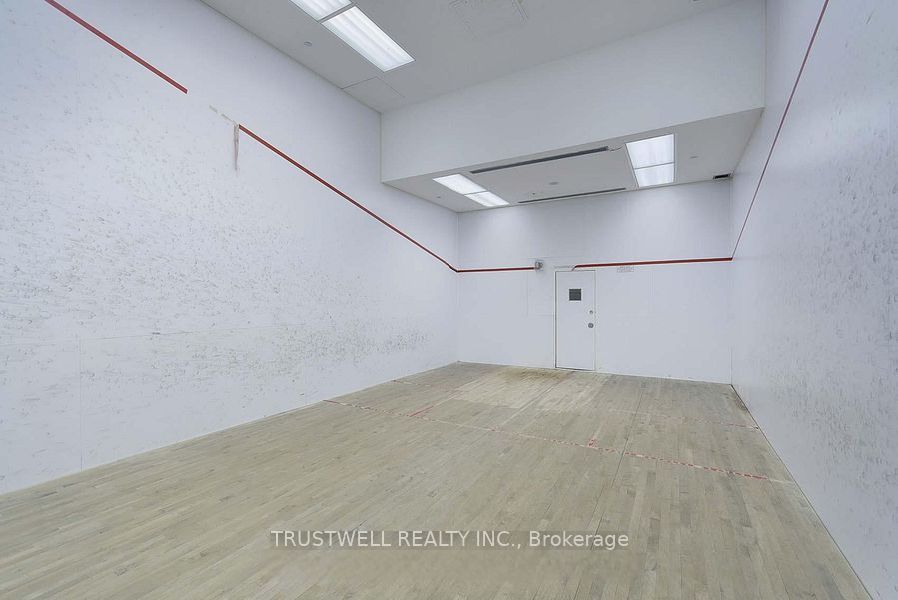 8 Lee Centre Drive 1509 Property Photo 28