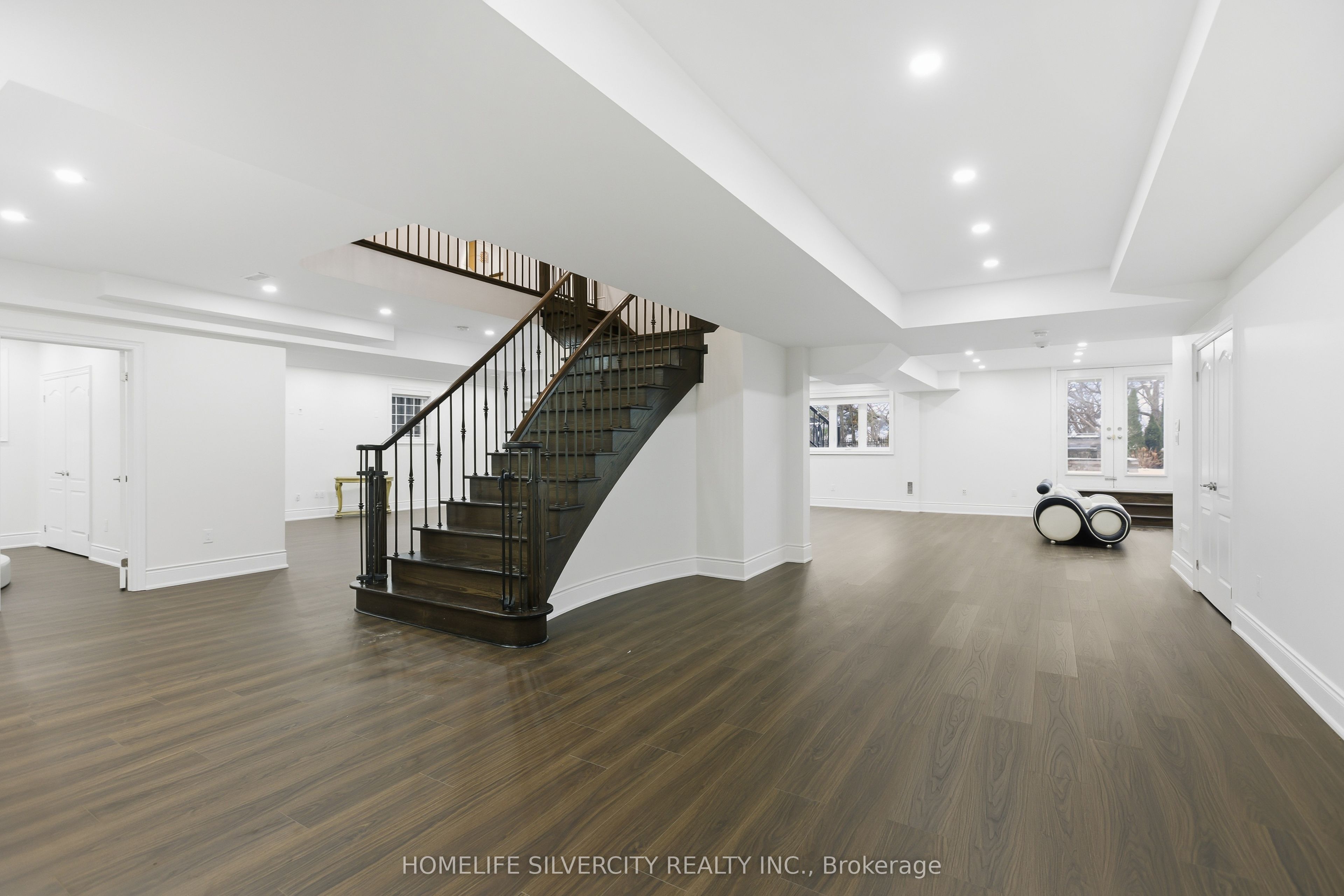 492 Rougemount Drive Property Photo 21