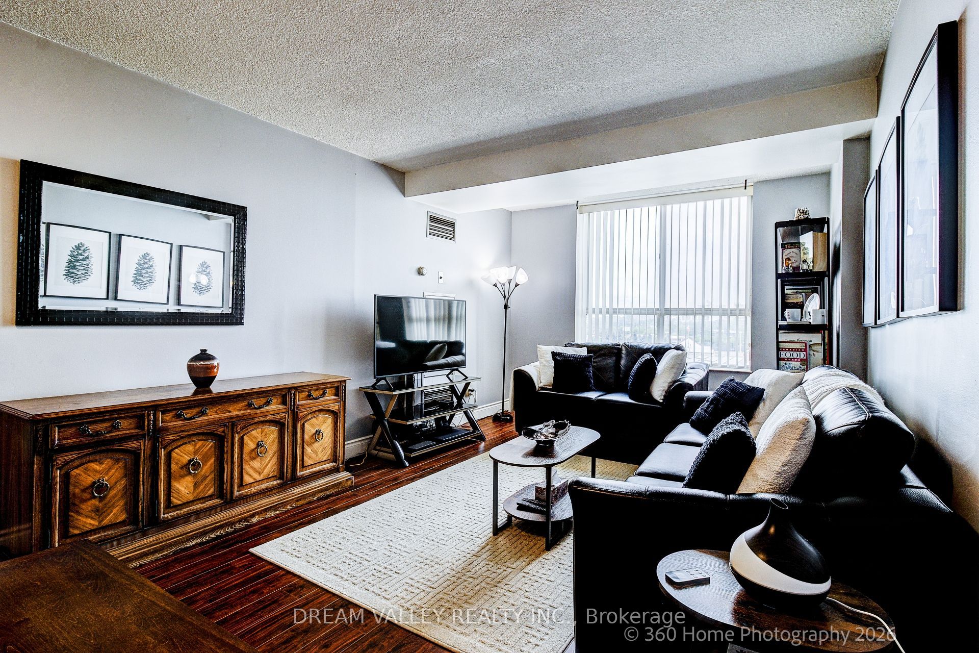 330 Mccowan Road 811 Property Photo 5