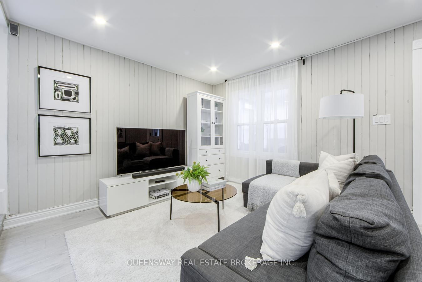 340 French Street Property Photo 10
