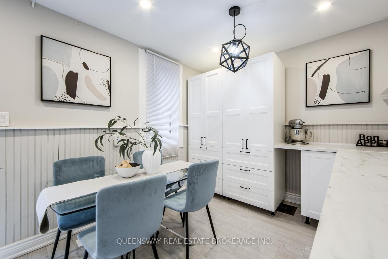 340 French Street Property Photo 21