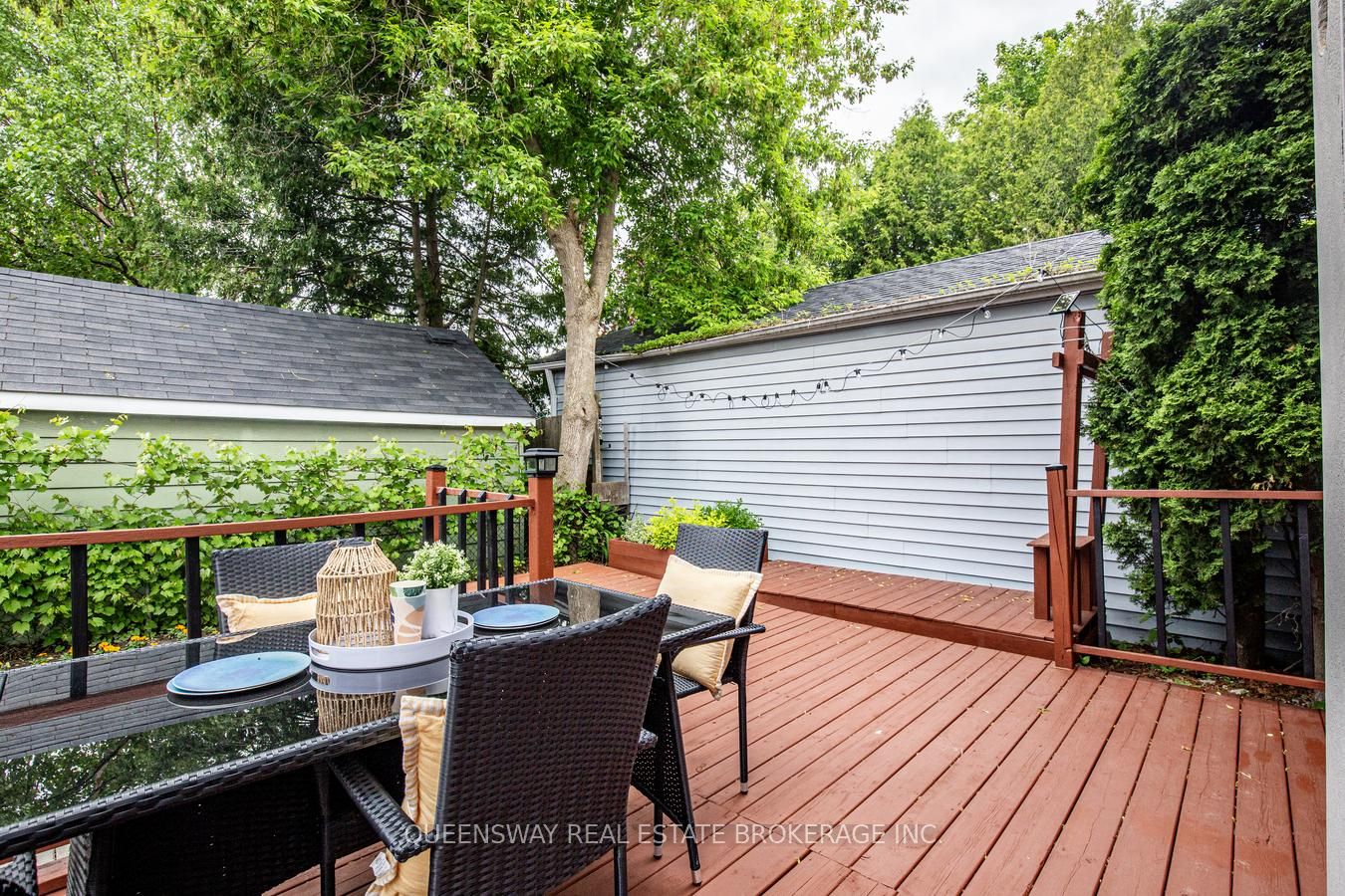 340 French Street Property Photo 37
