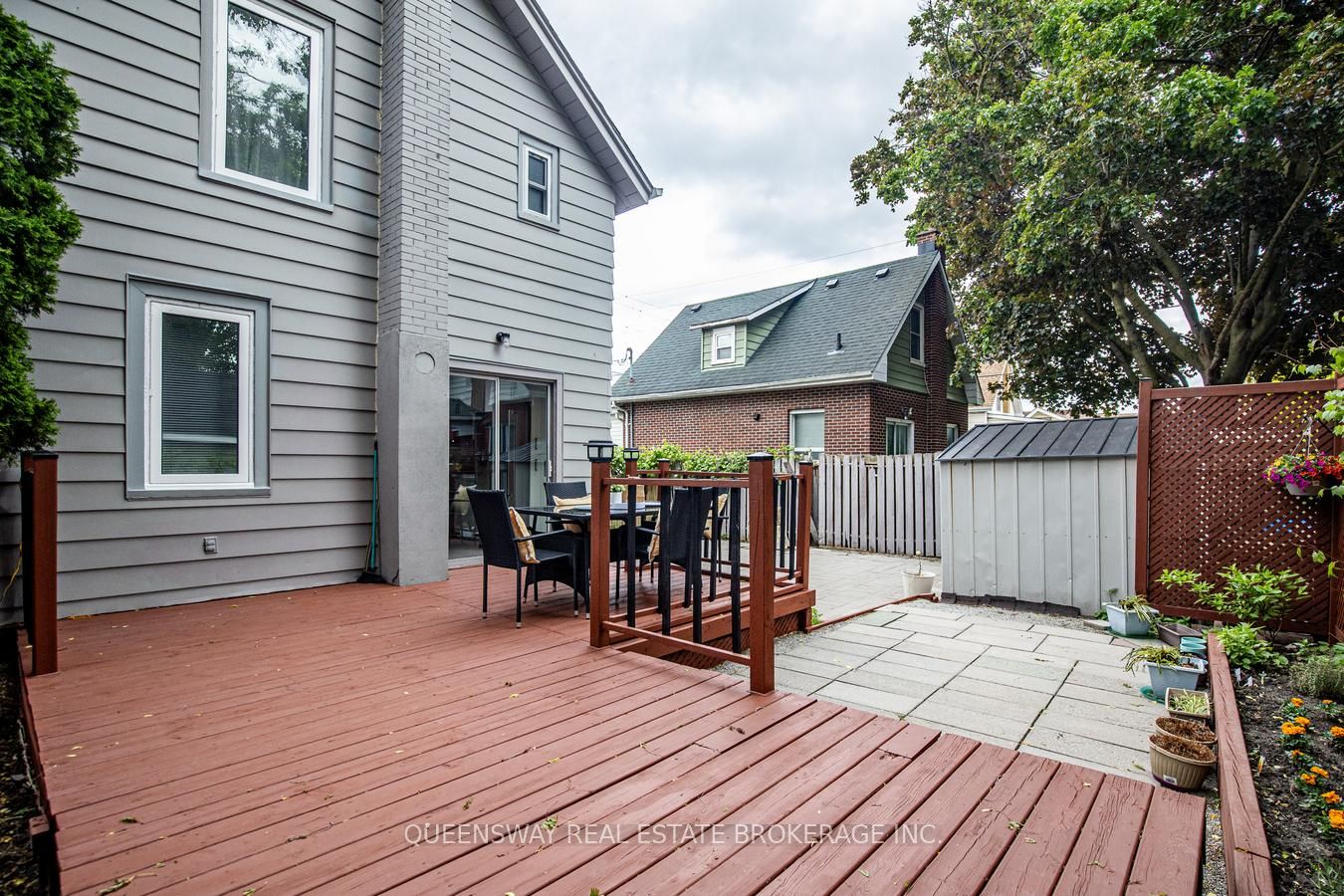 340 French Street Property Photo 39