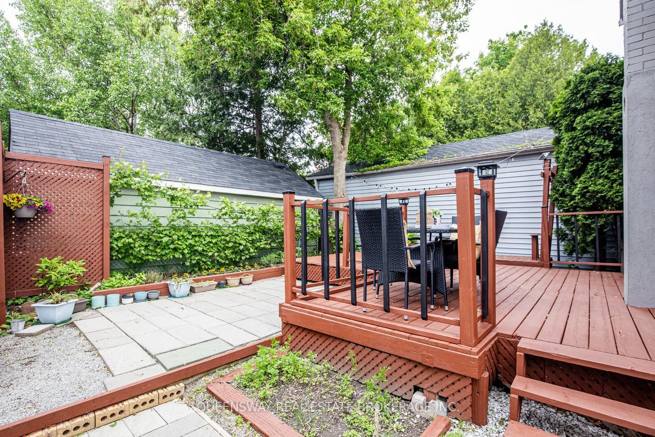 340 French Street Property Photo 40