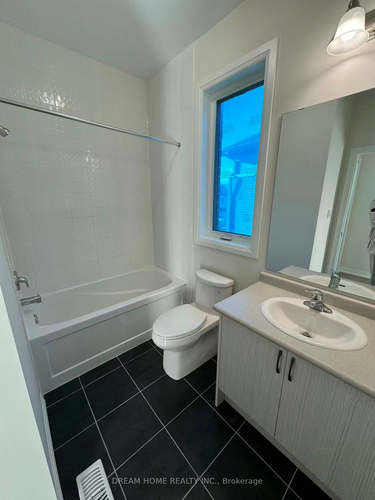 1080 Pisces Trail Property Photo 3