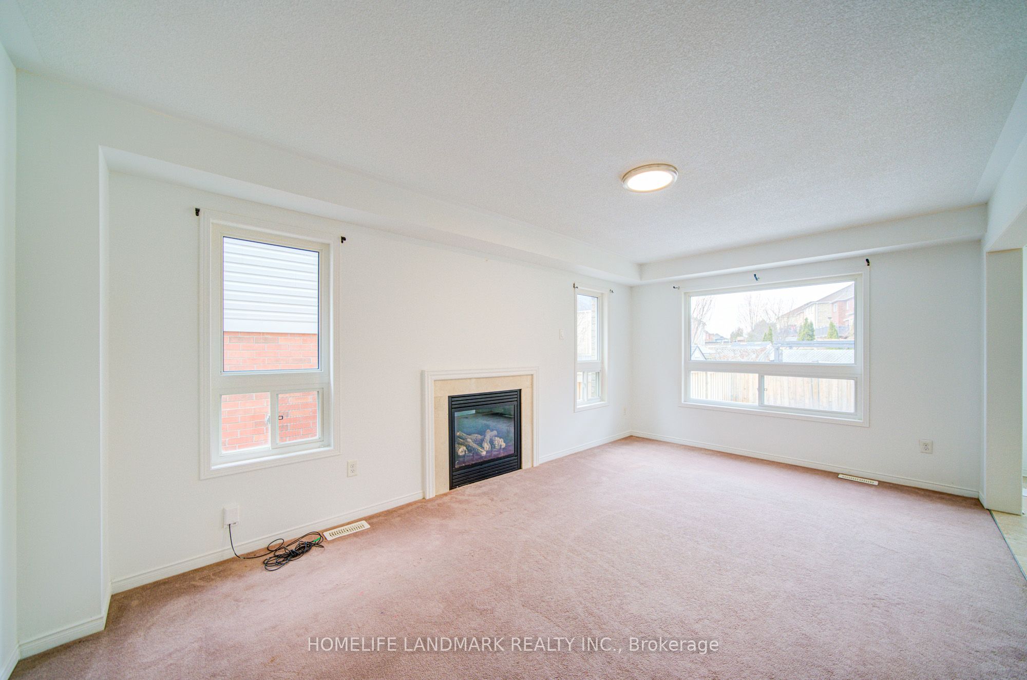 1842 Esterbrook Drive Property Photo 6