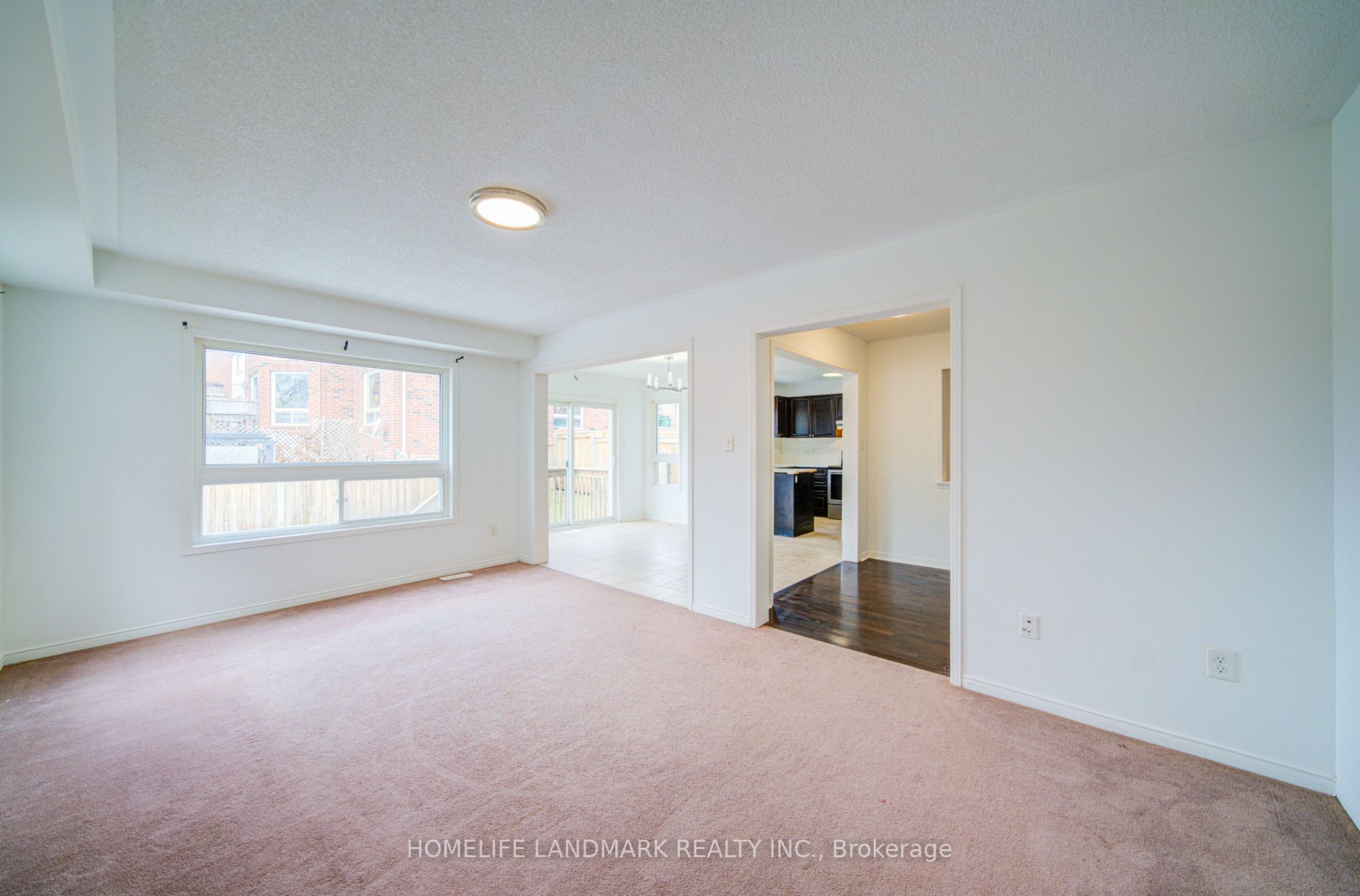 1842 Esterbrook Drive Property Photo 8
