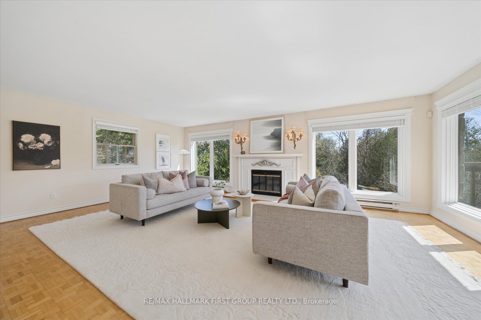 525 Myrtle Road W Property Photo 11