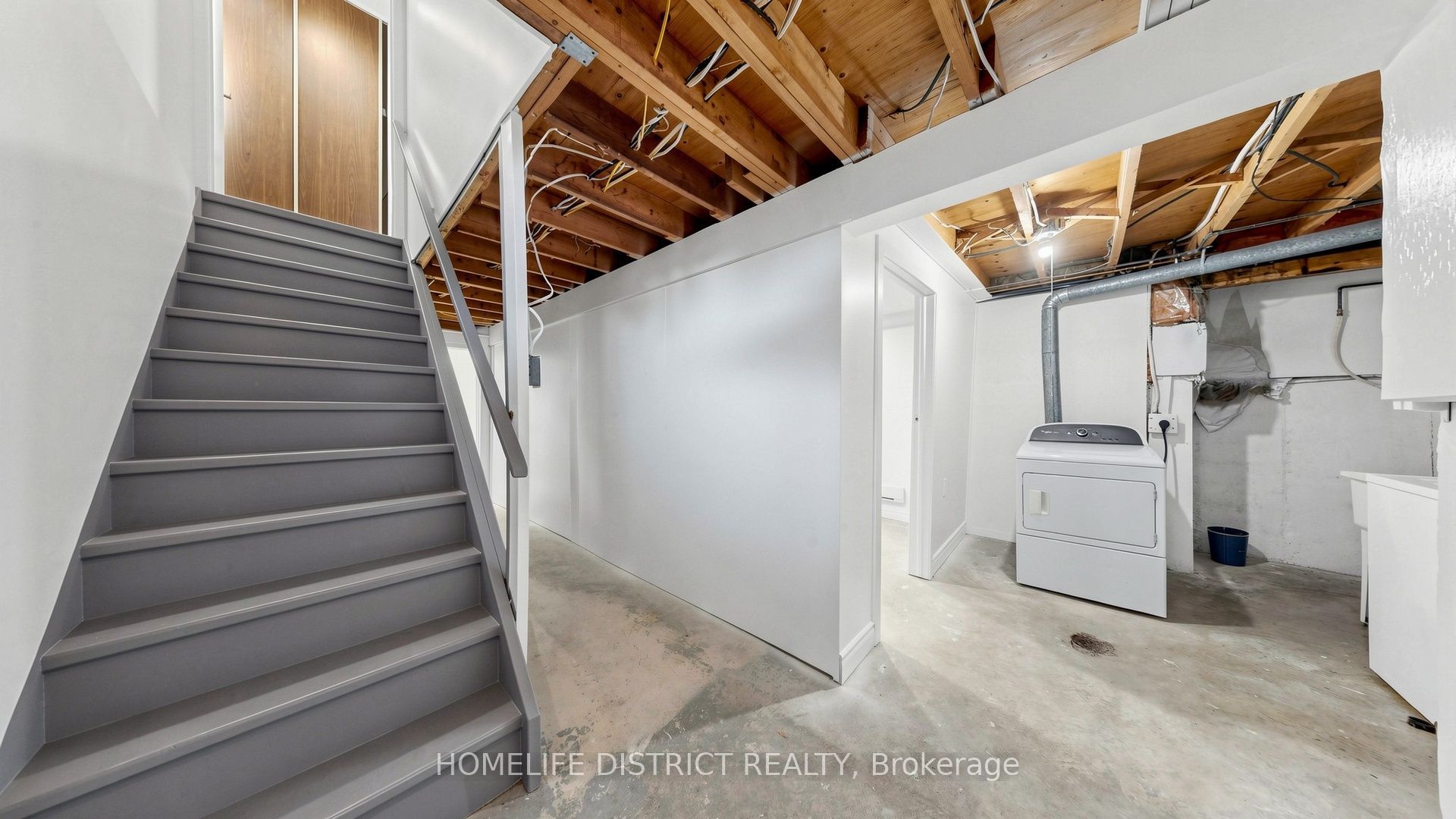 424 Chaleur Avenue Property Photo 14