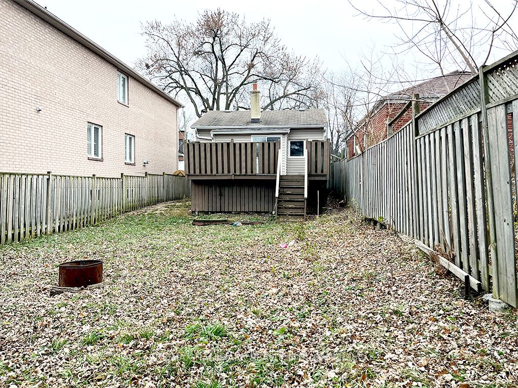 67 Claremore Avenue Property Photo 5