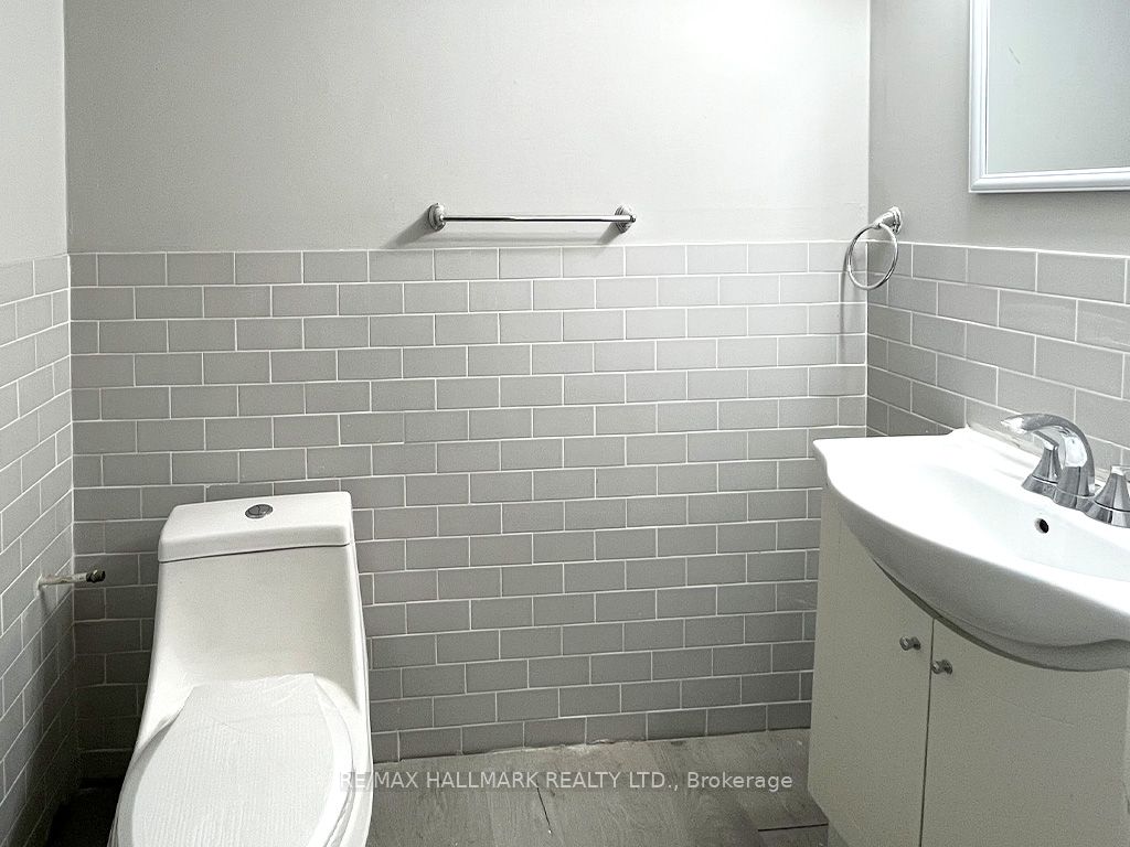 67 Claremore Avenue Property Photo 19