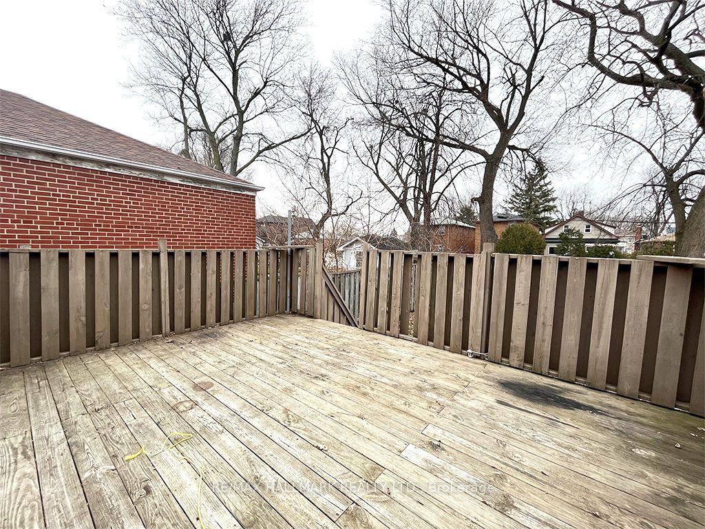 67 Claremore Avenue Property Photo 23