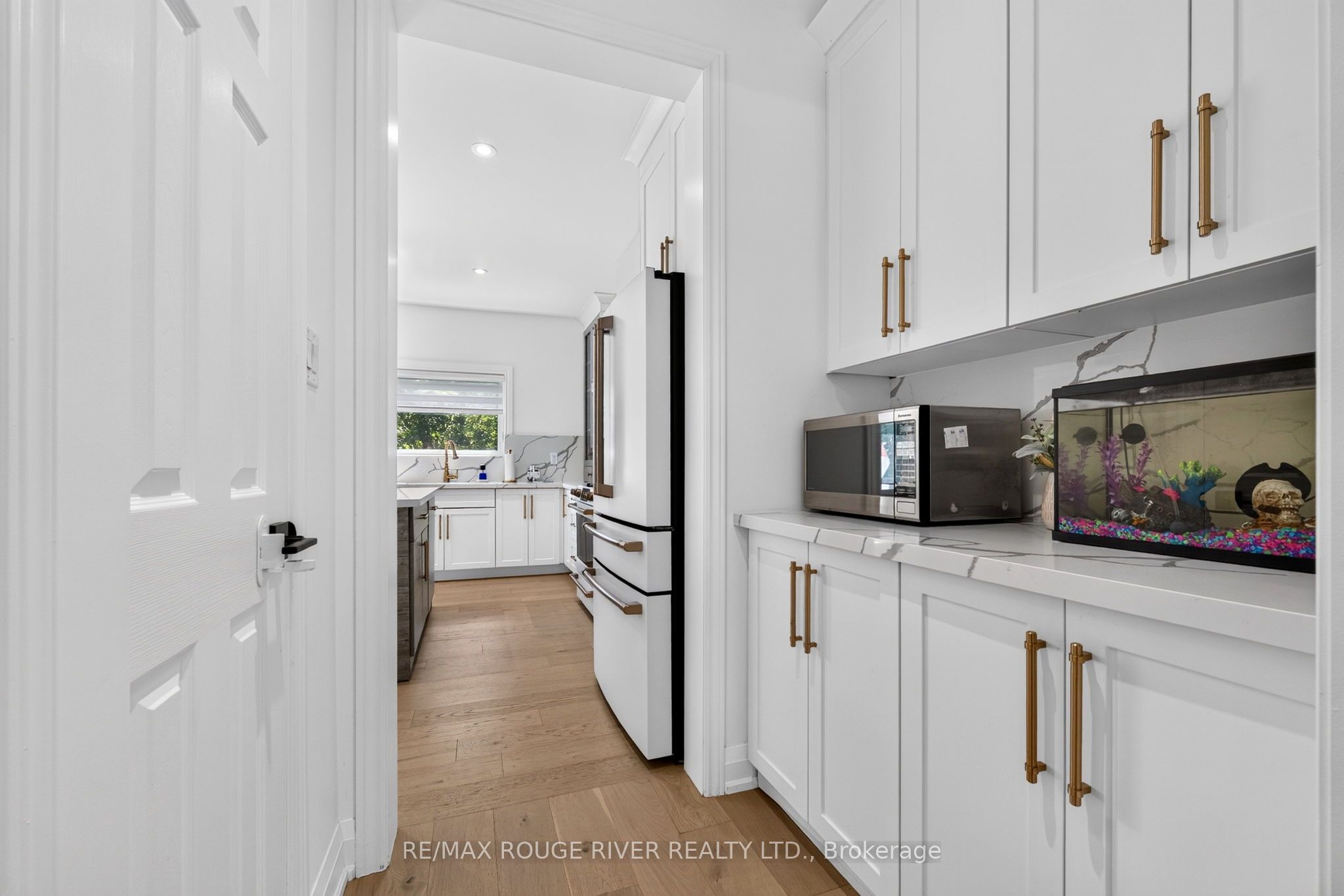 69 Gillett Drive Property Photo 11