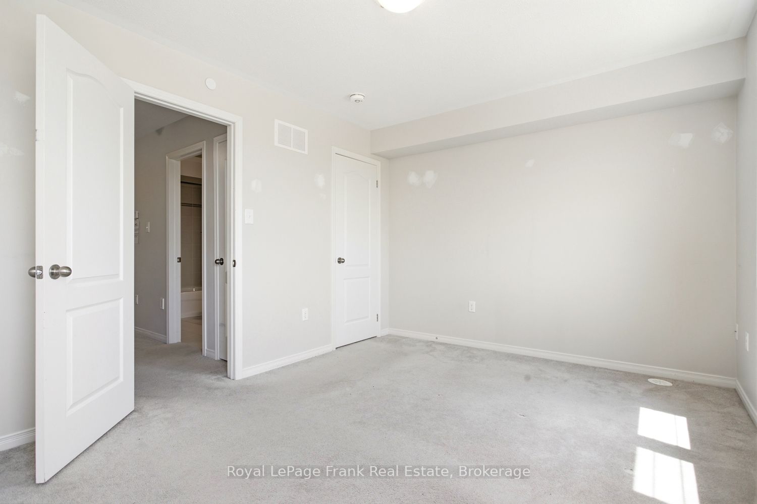 2292 Chevron Prince Path Property Photo 25