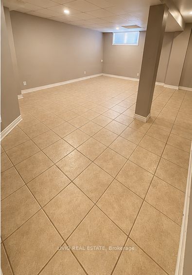8 Janray Drive Bsmt Property Photo 13