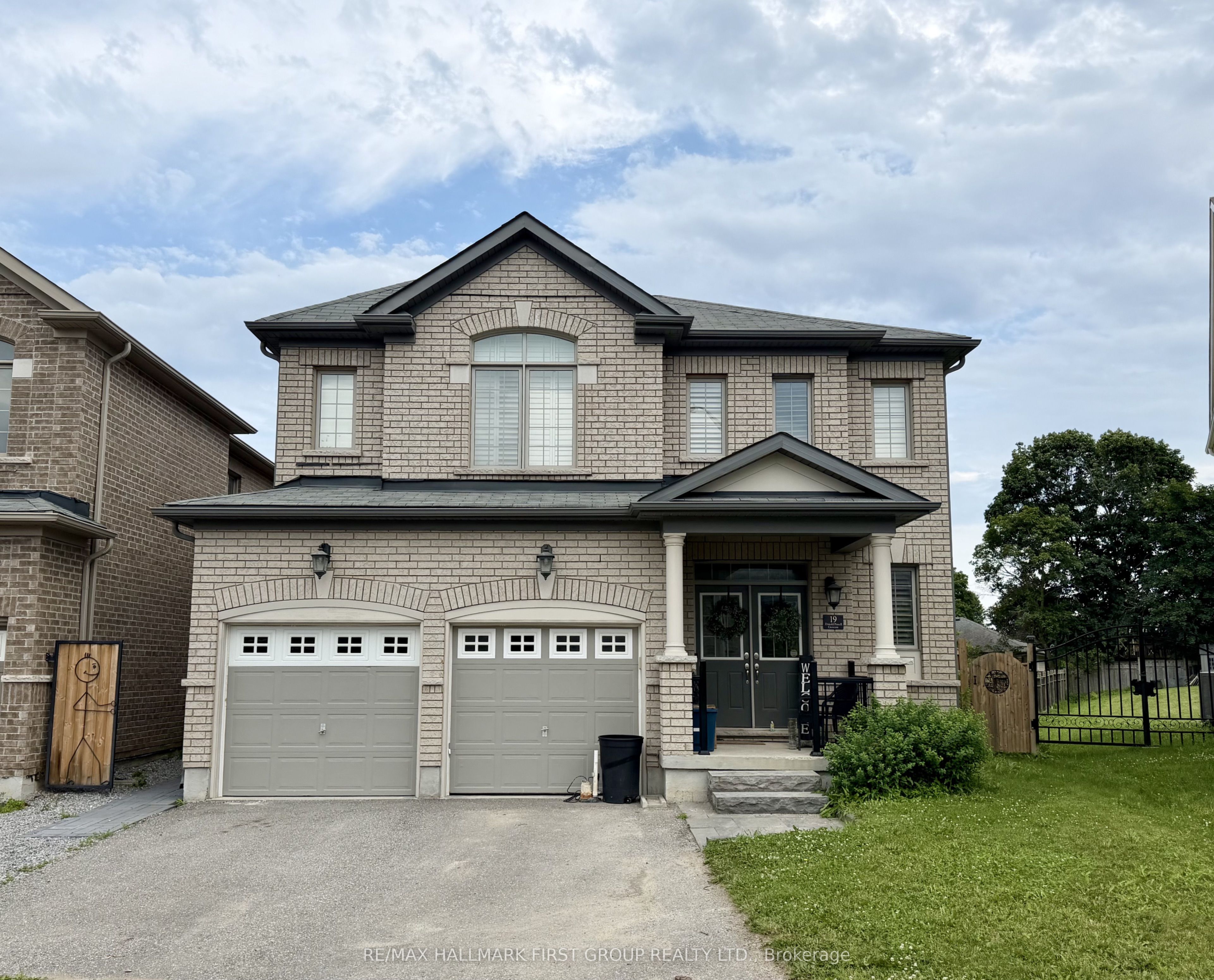 19 Donald Powell Crescent Property Photo 1