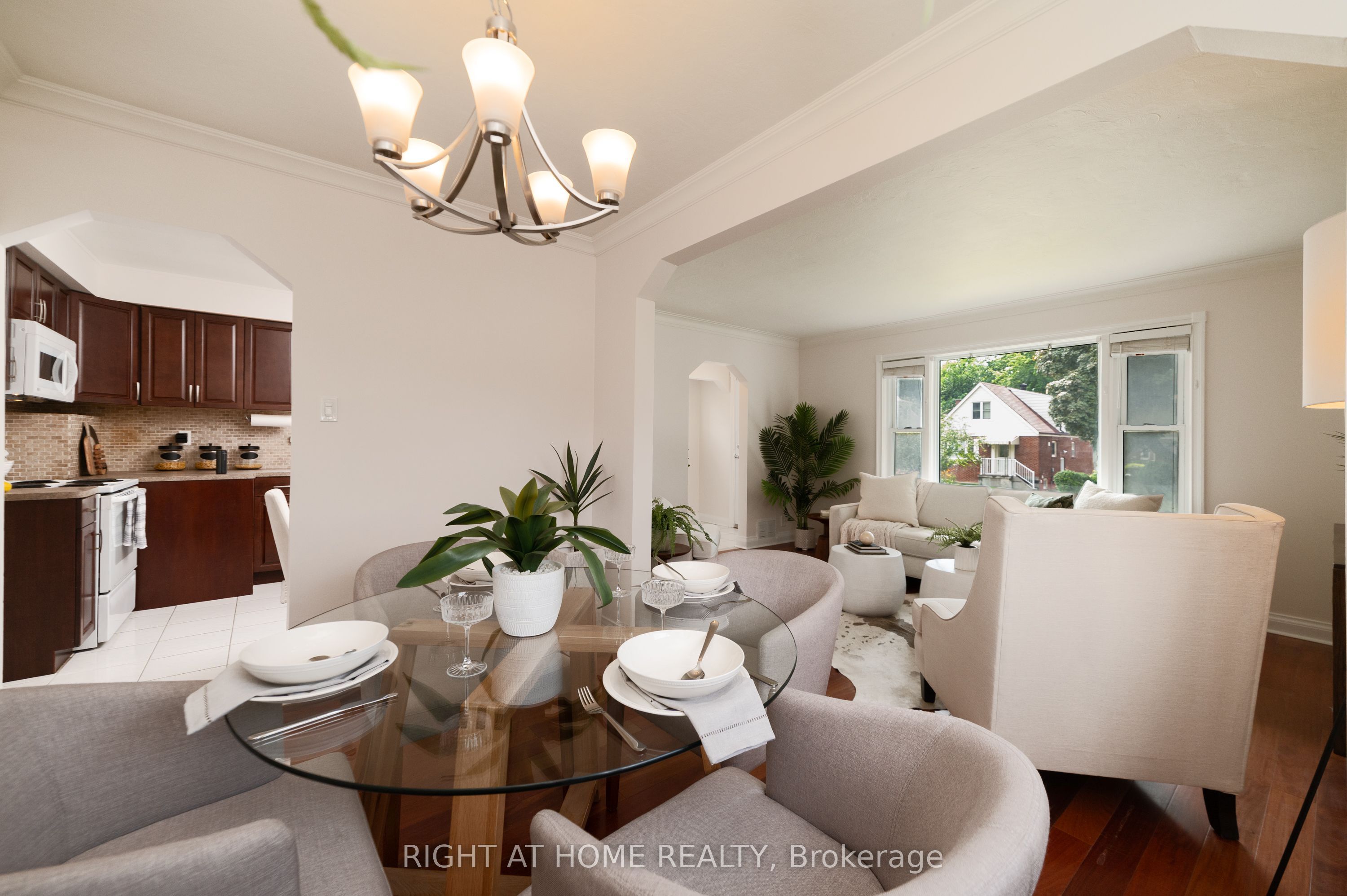 2 Midholm Drive Property Photo 12