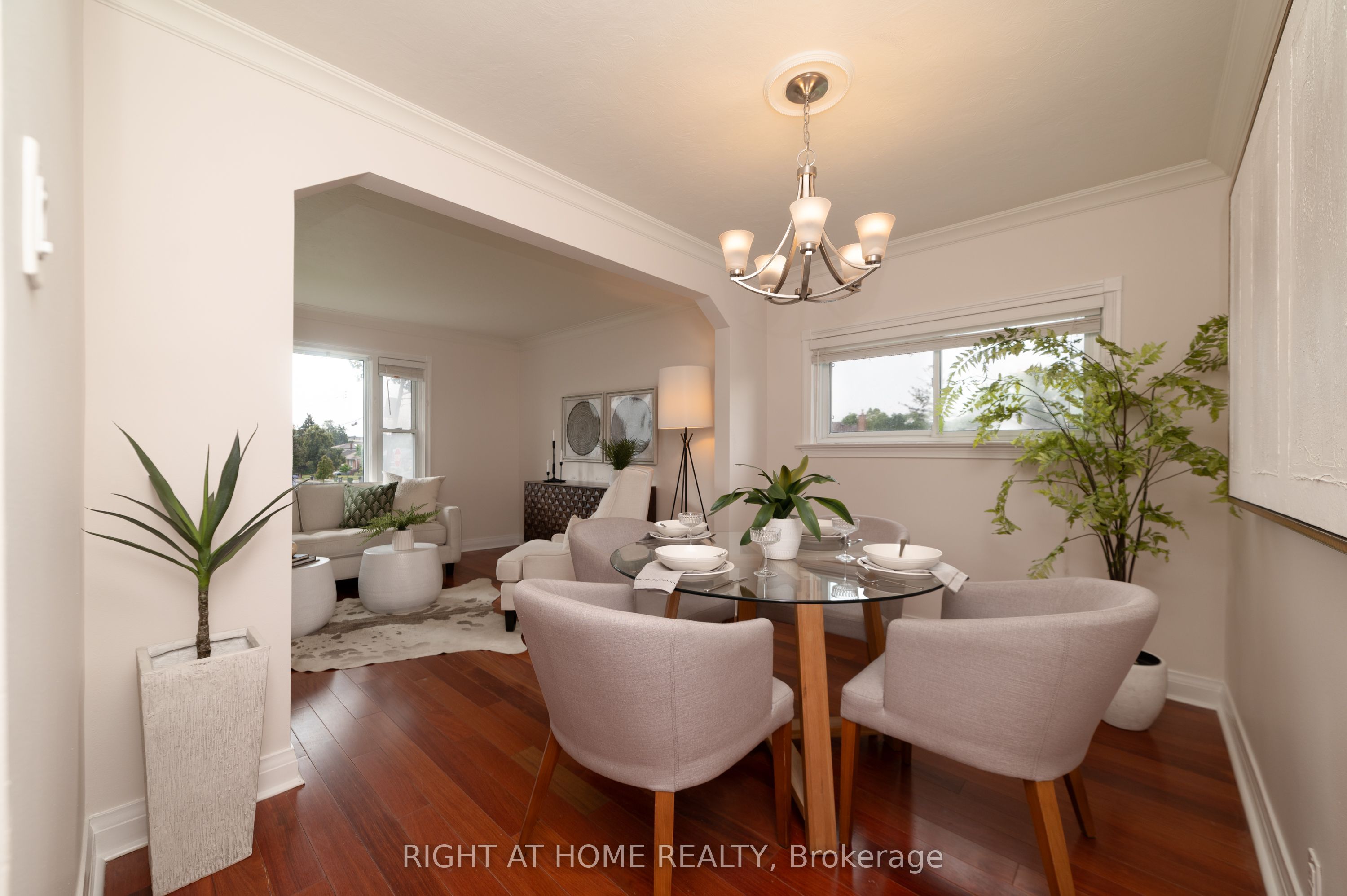 2 Midholm Drive Property Photo 13