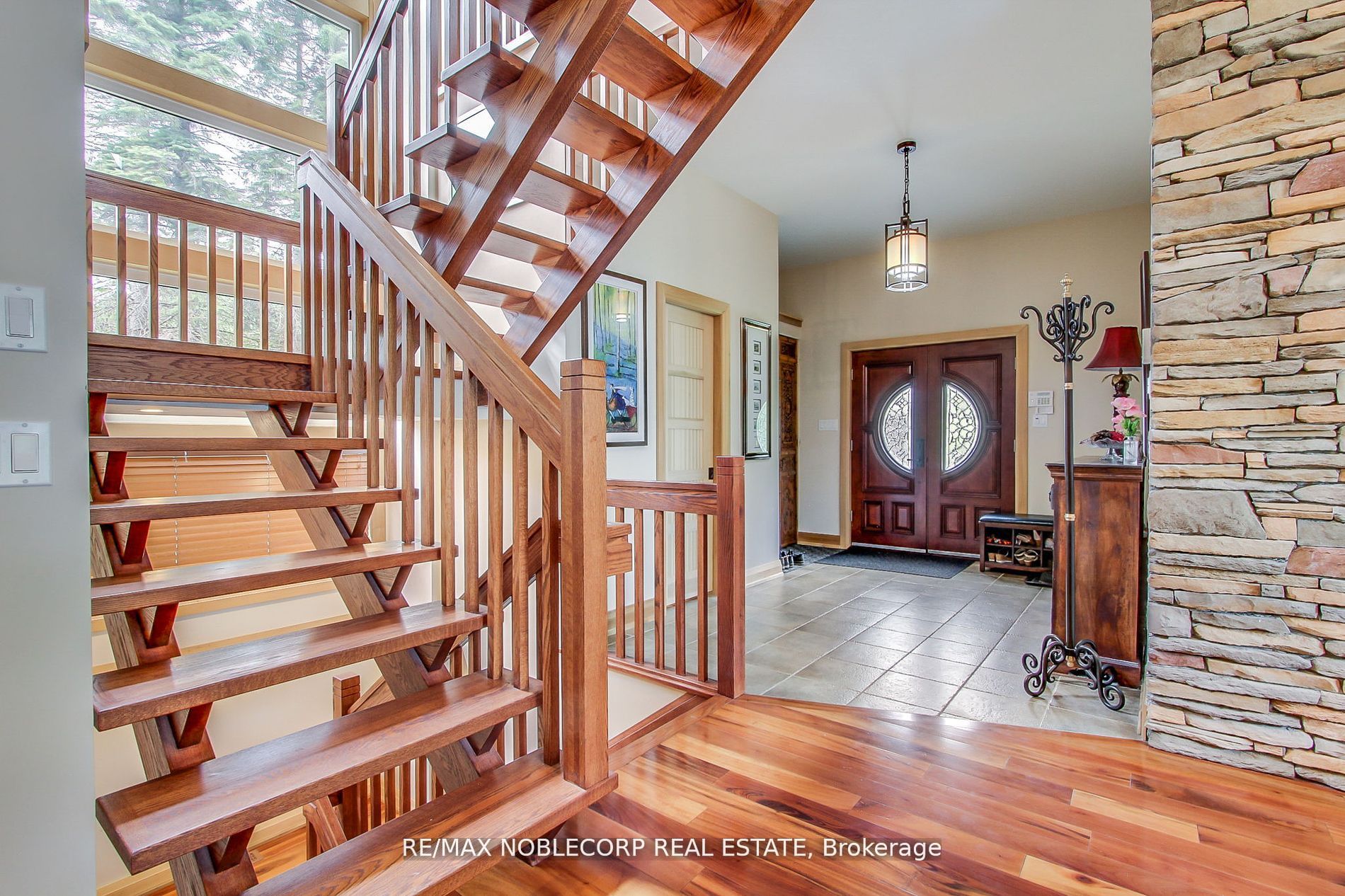 11201 Lake Ridge Road Property Photo 4