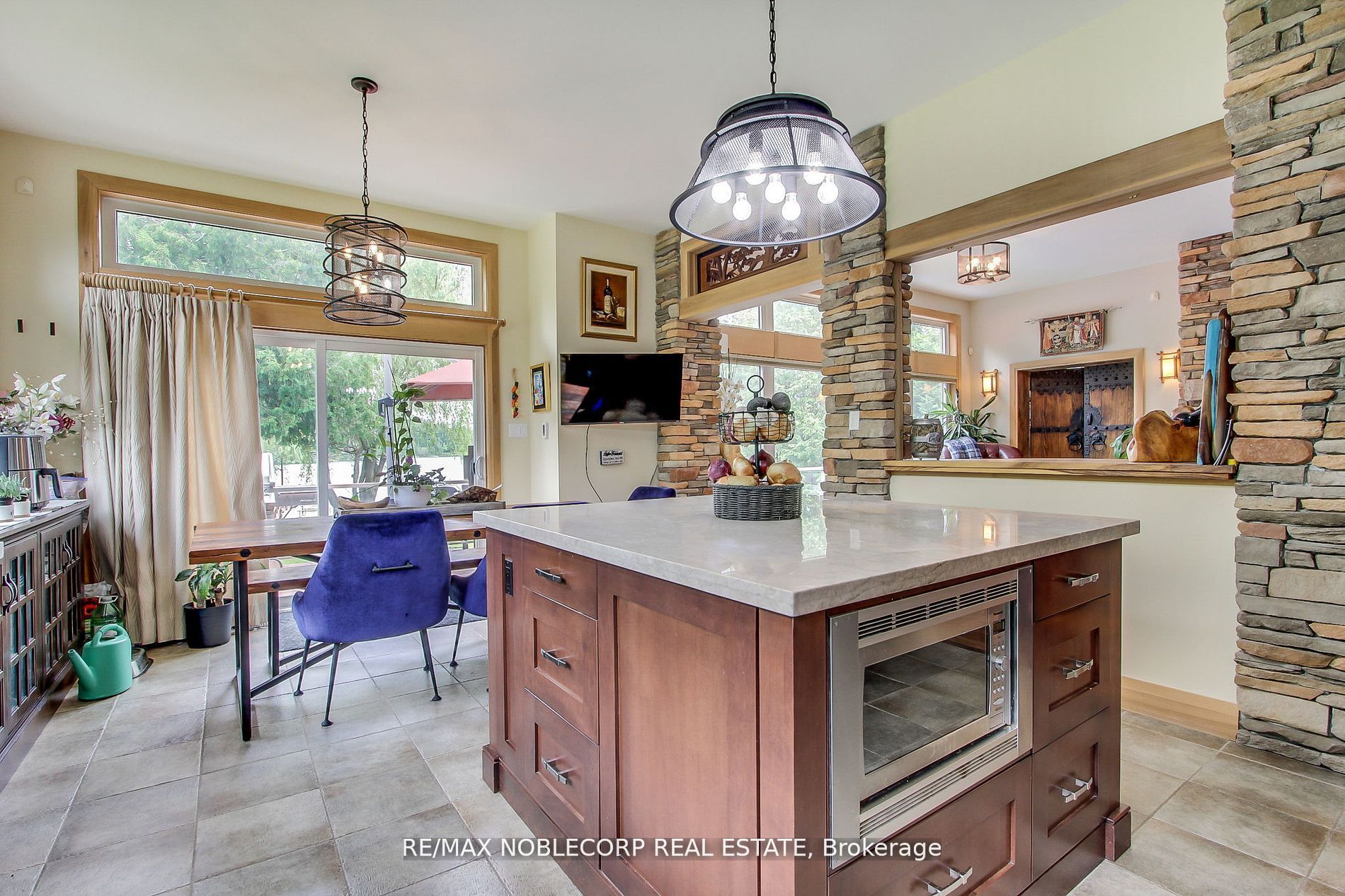 11201 Lake Ridge Road Property Photo 8