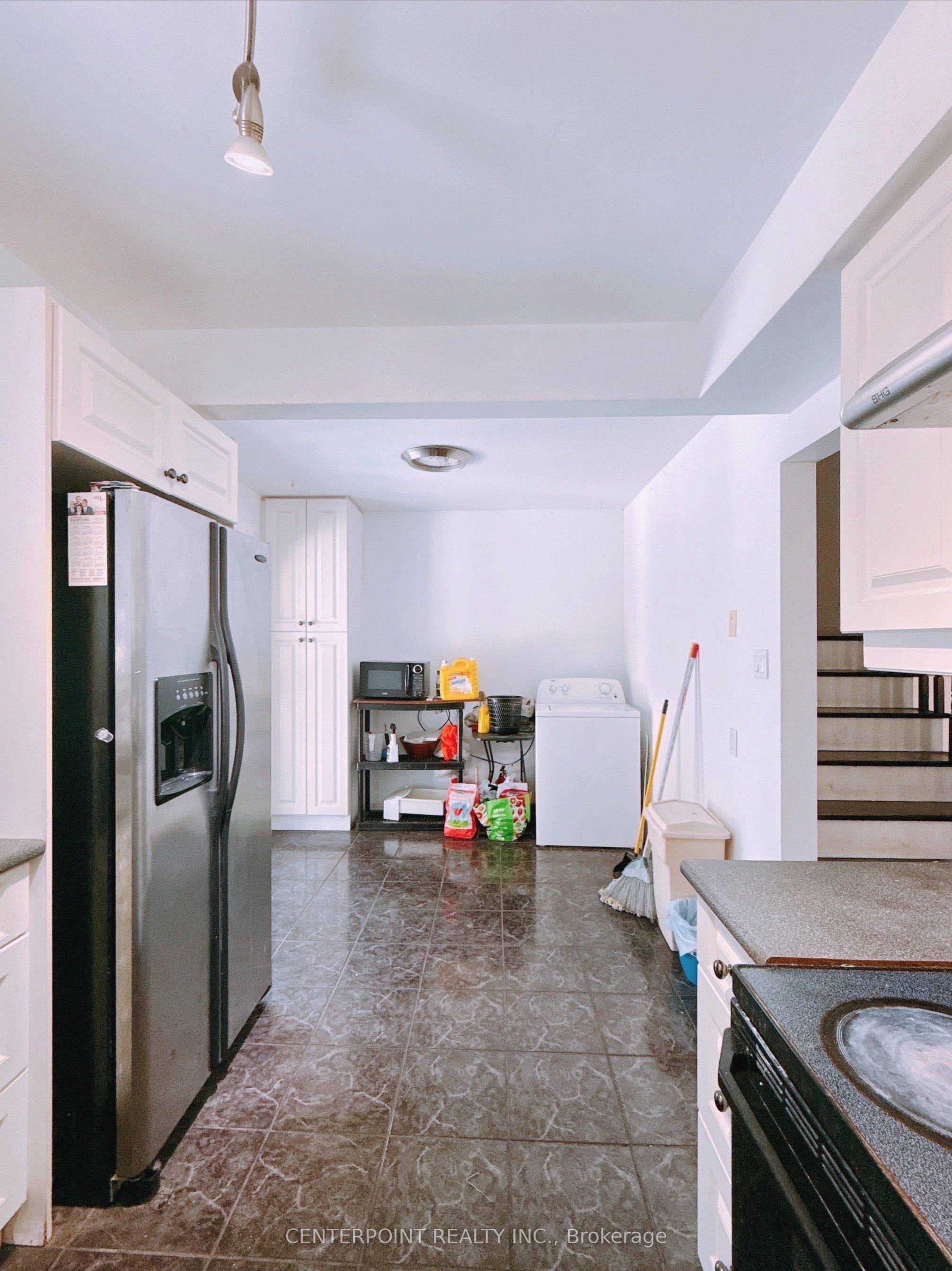 9 Oakmeadow Boulevard Apt 2 Property Photo 11