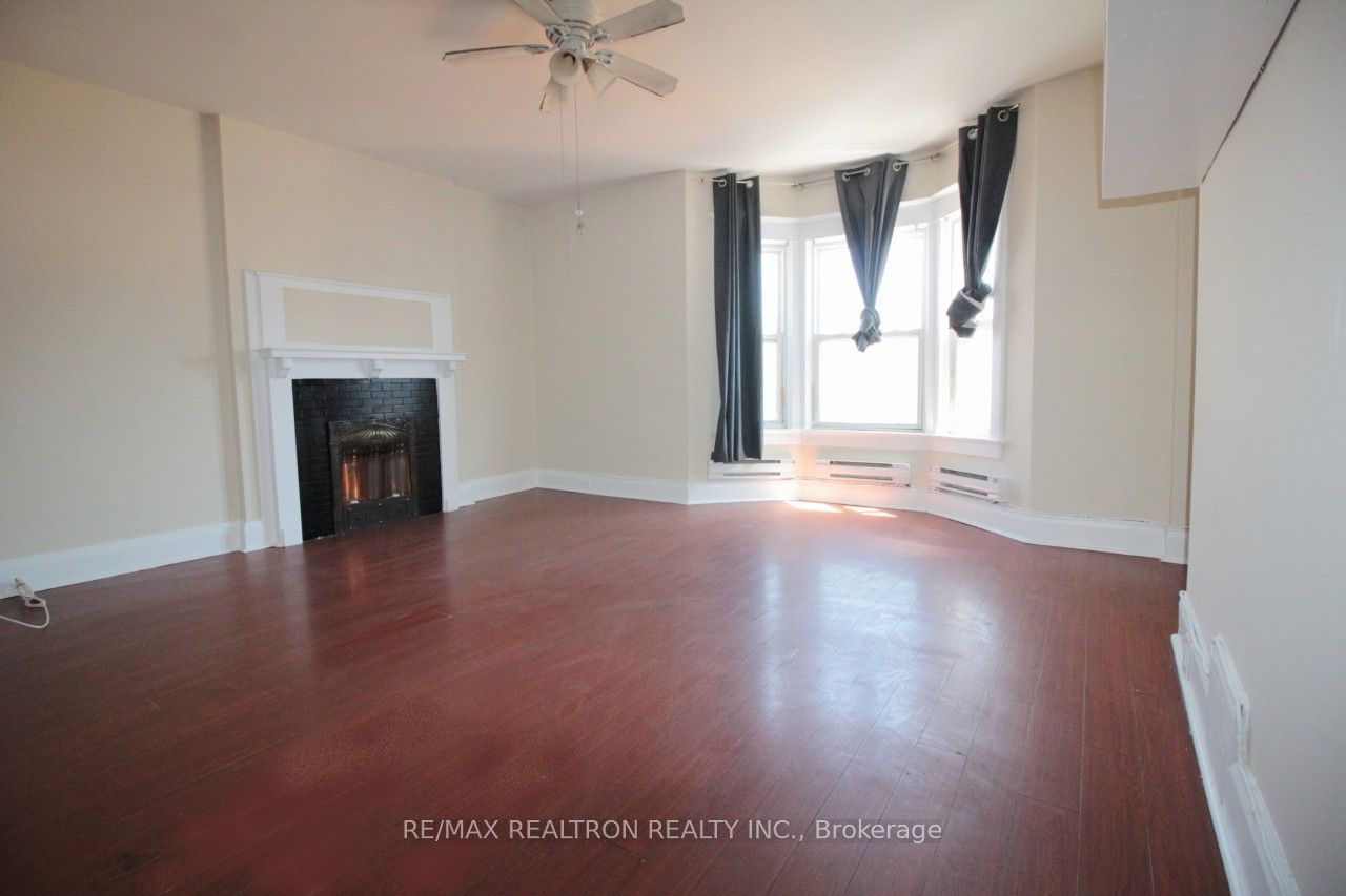 788 Broadview Avenue # A Property Photo 3