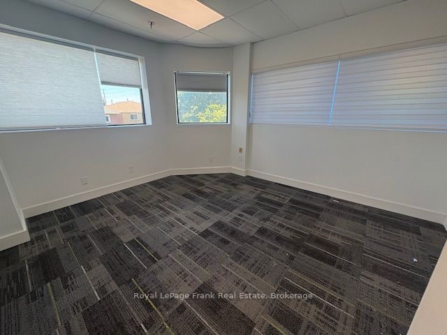 701 Rossland Road E 202 Property Photo 5