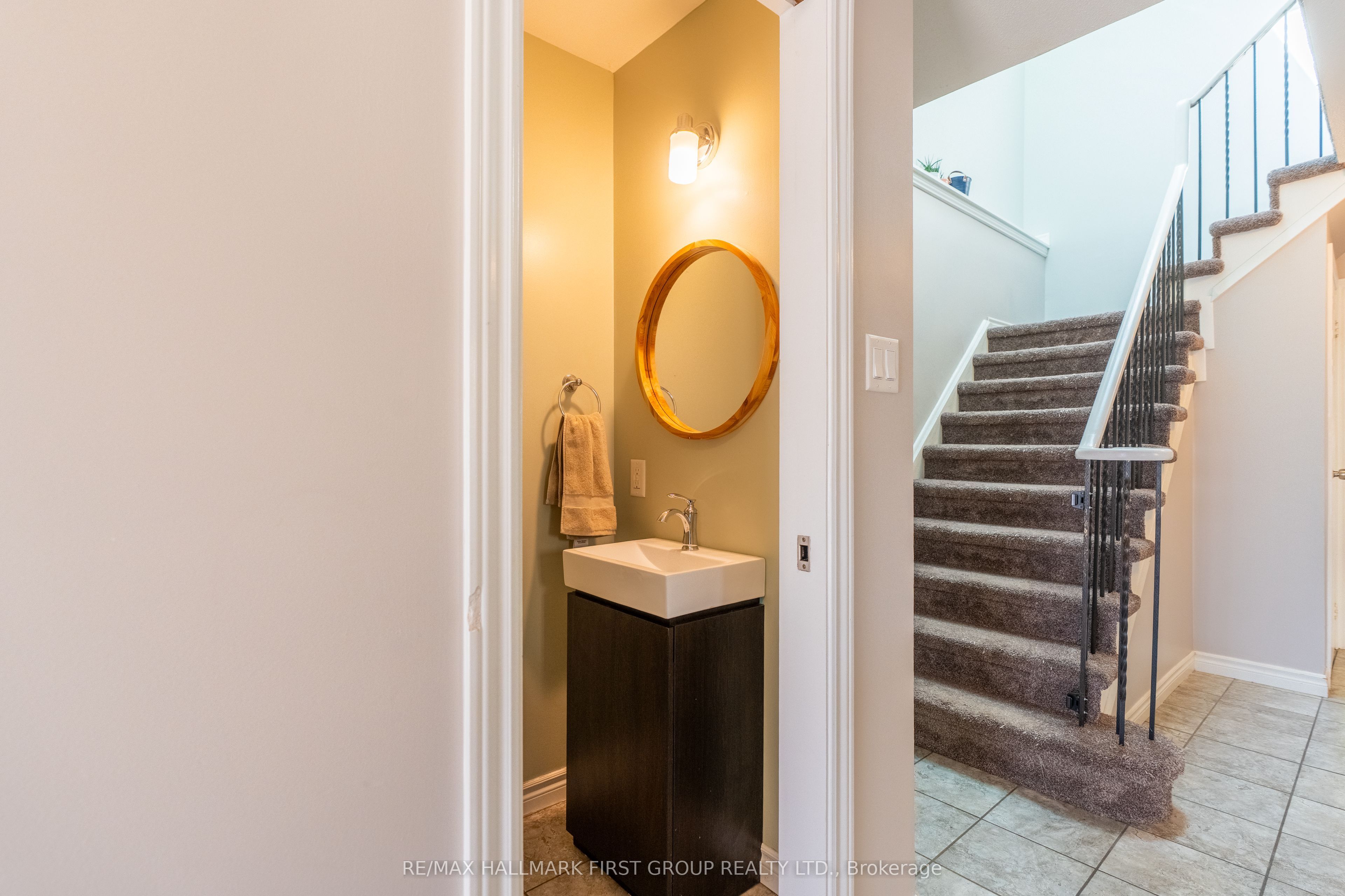 683 Grandview Drive Property Photo 6