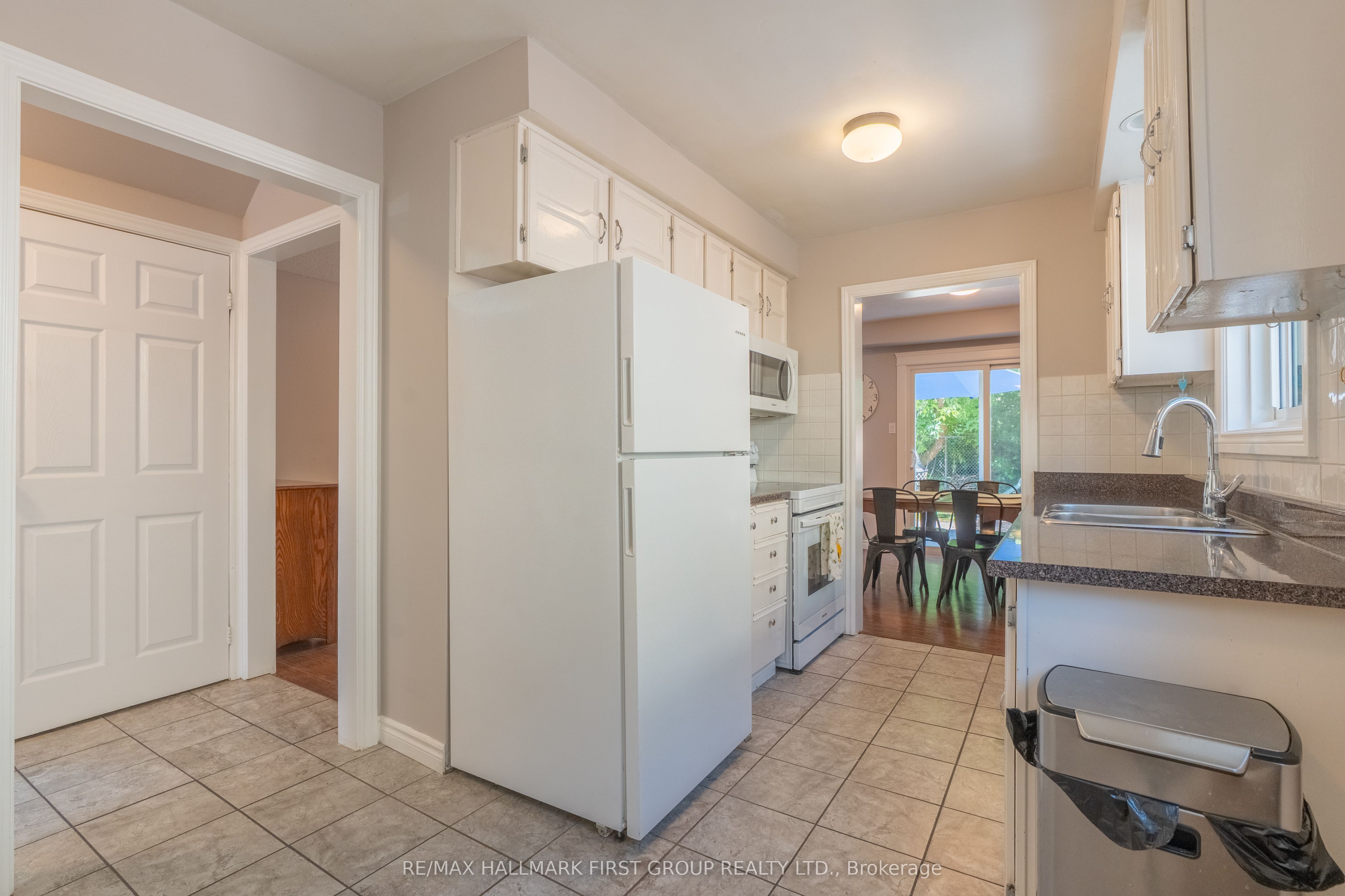 683 Grandview Drive Property Photo 13