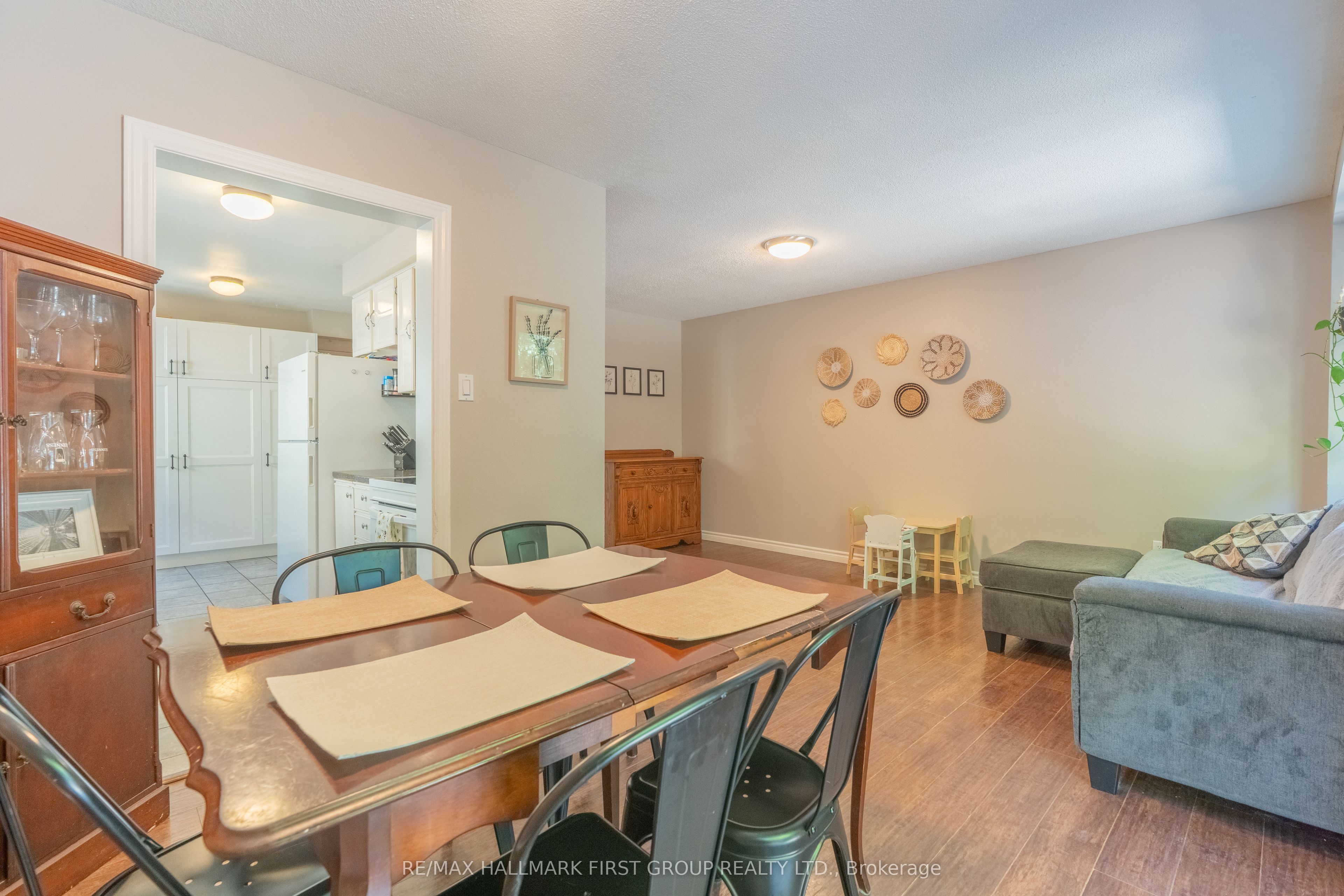 683 Grandview Drive Property Photo 15