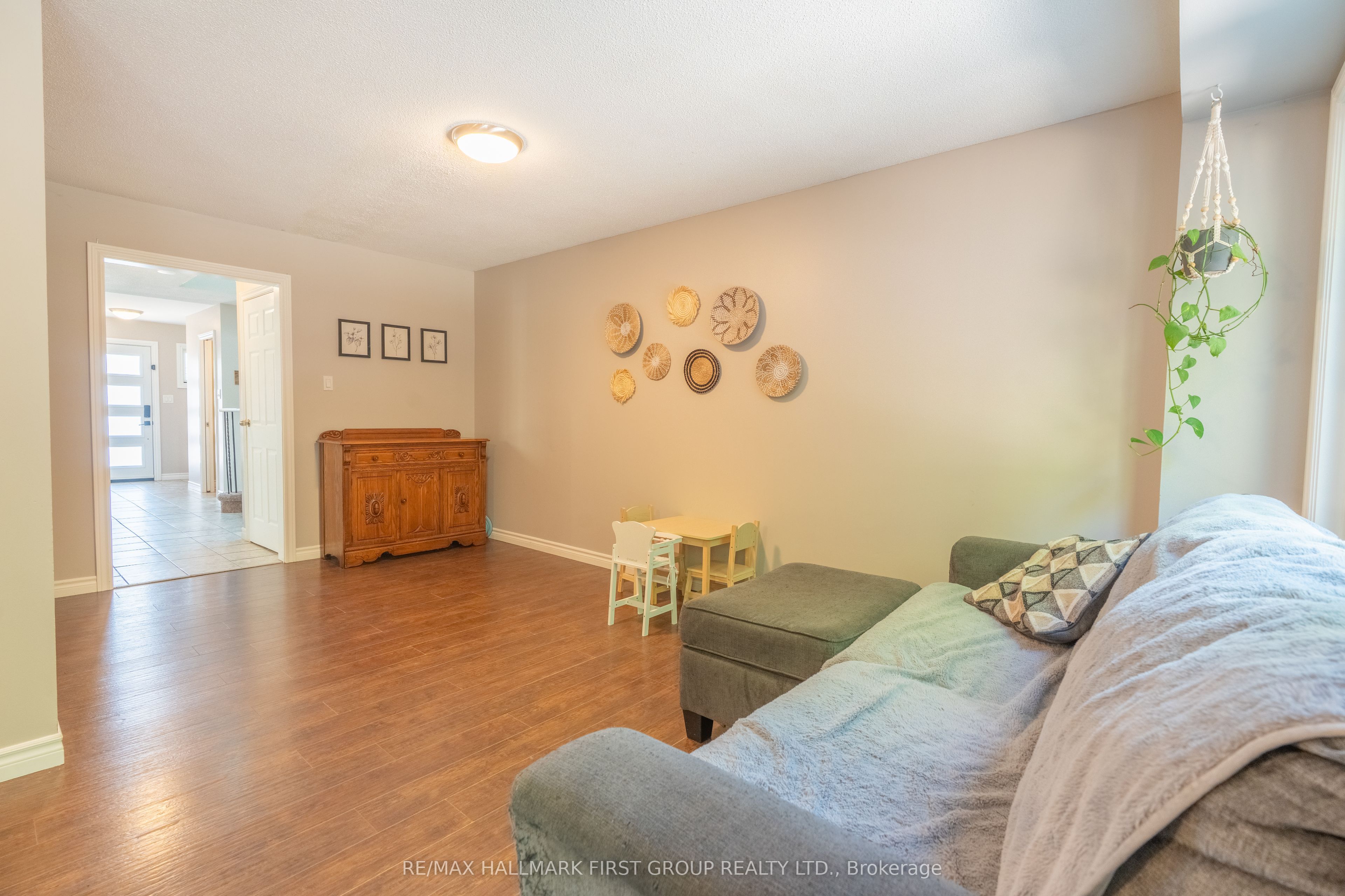 683 Grandview Drive Property Photo 17