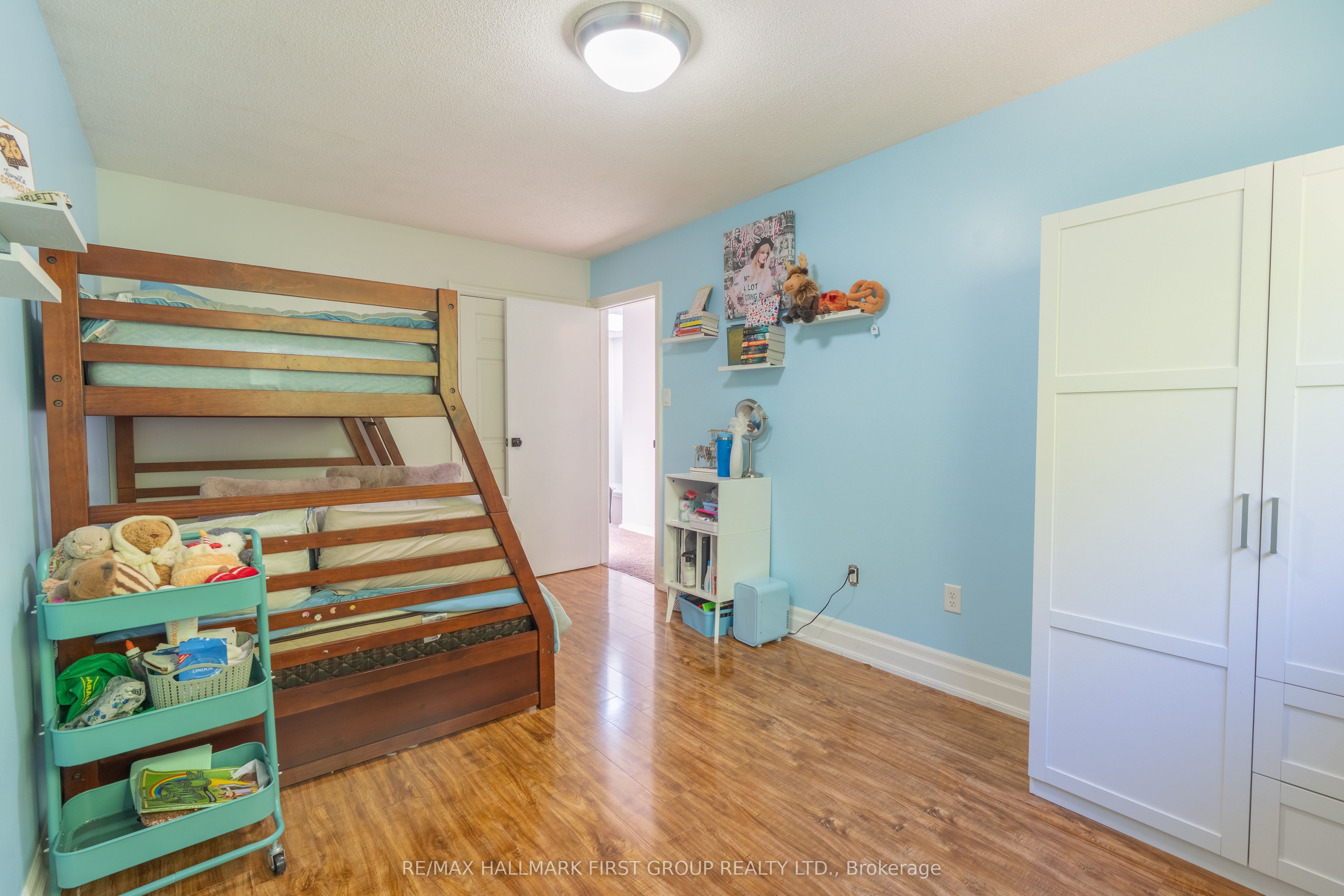 683 Grandview Drive Property Photo 28