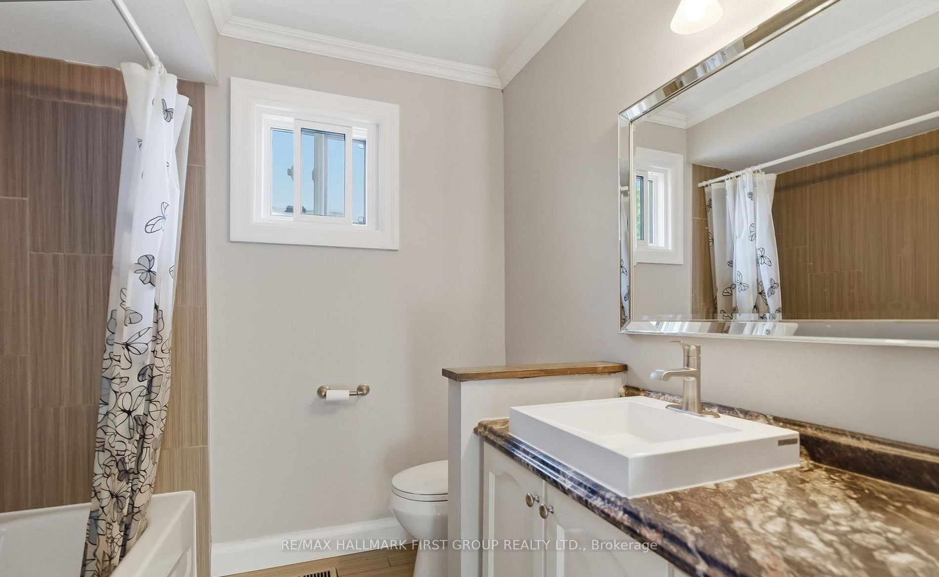 683 Grandview Drive Property Photo 32