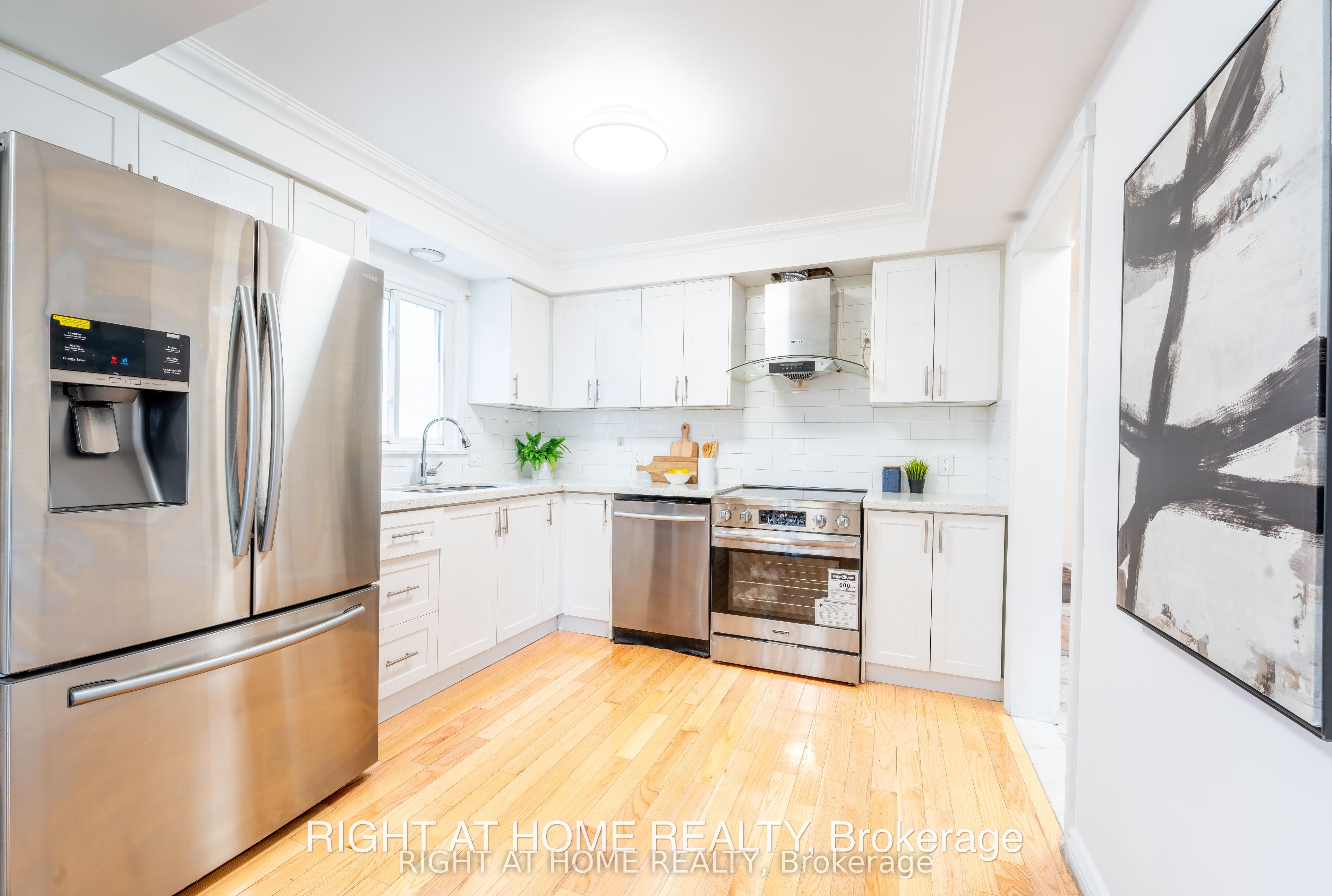 160 Overbank Drive Property Photo 10