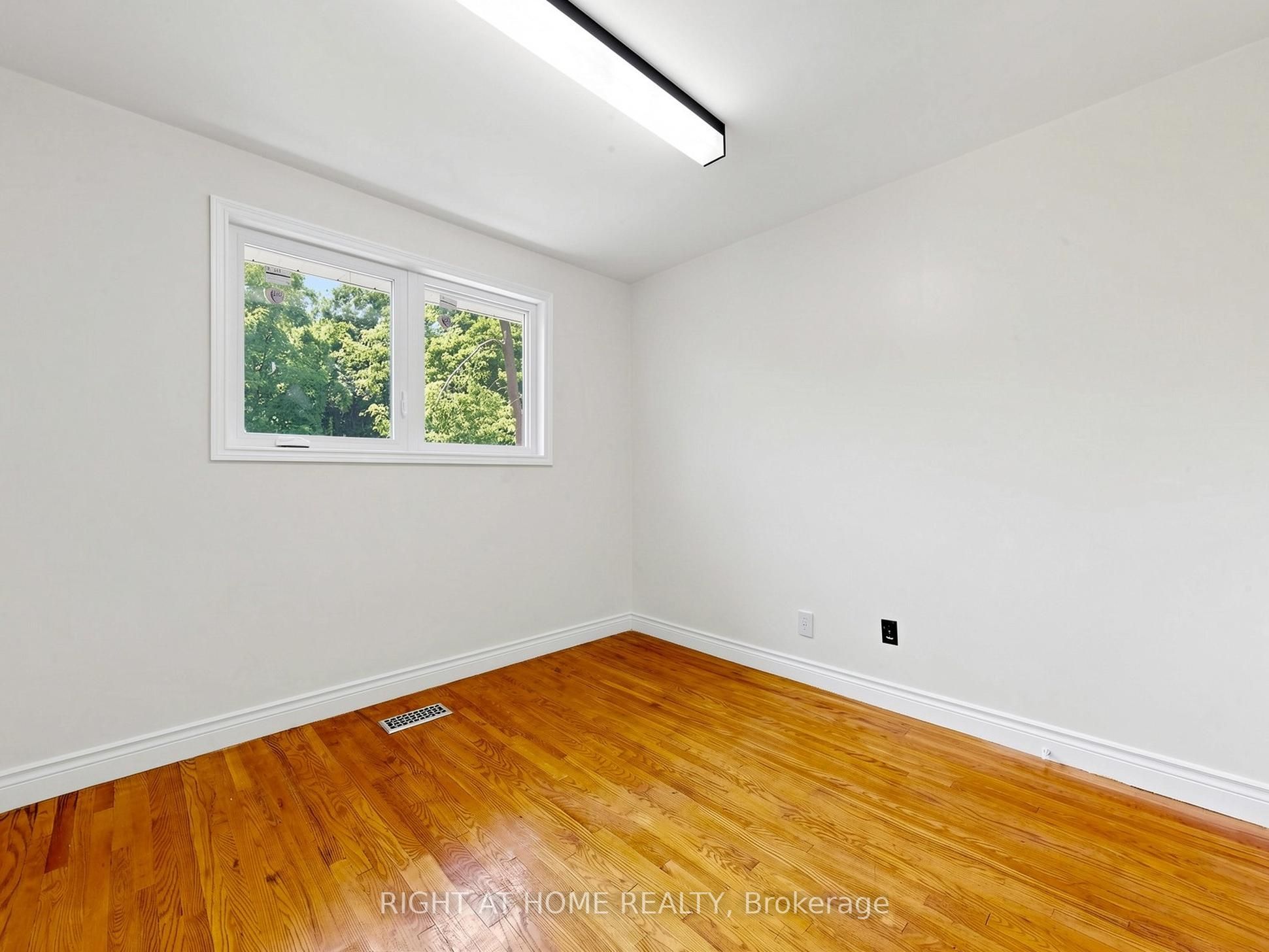 65 Darlingside Drive Property Photo 35