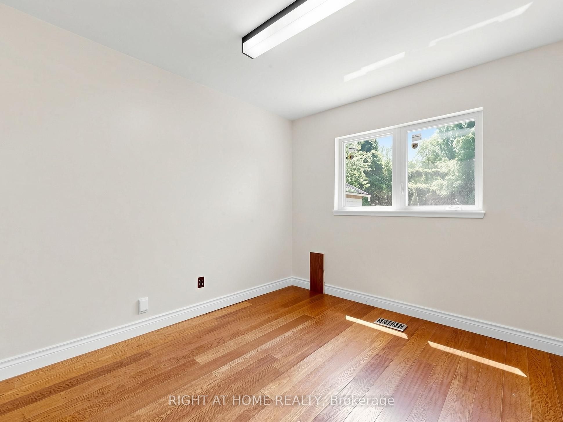 65 Darlingside Drive Property Photo 48