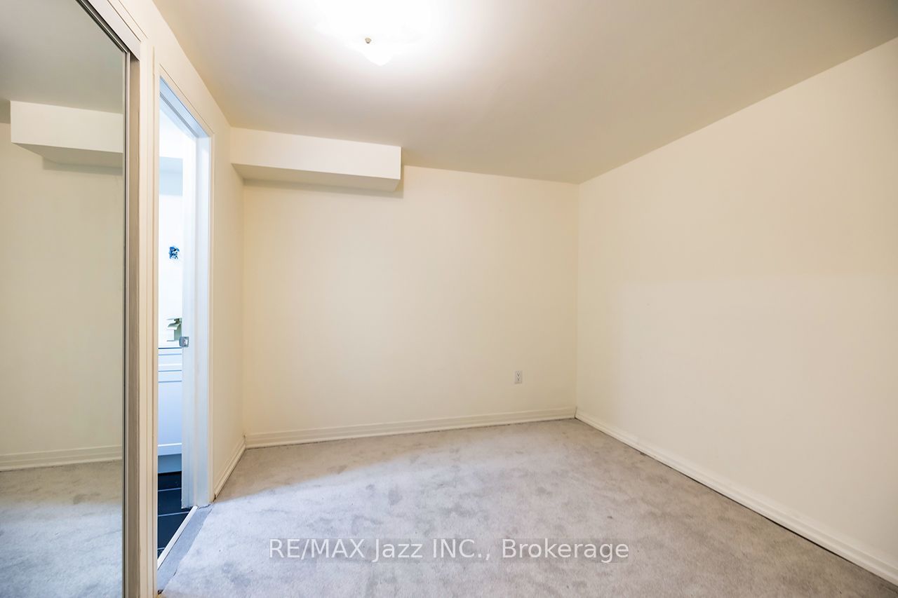 11 Yacht Drive Property Photo 11