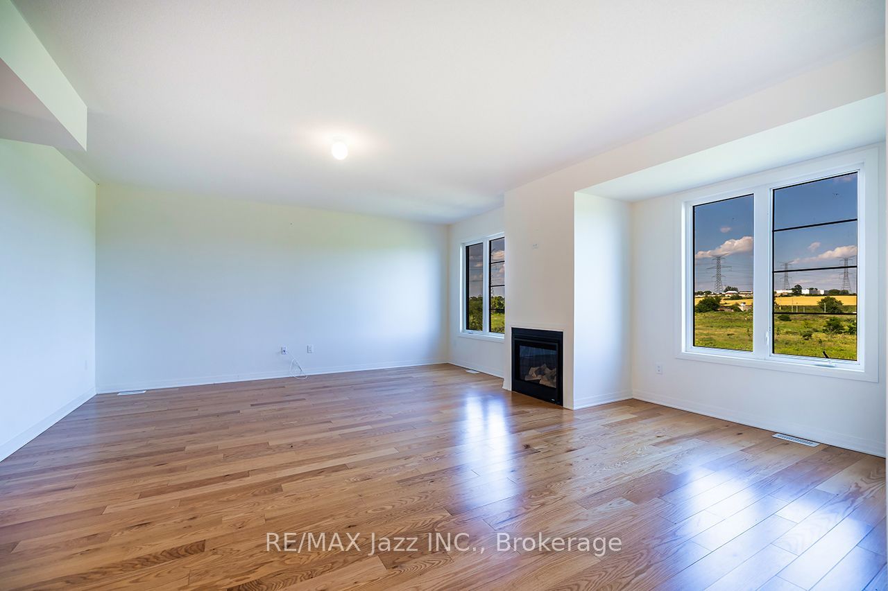 11 Yacht Drive Property Photo 14