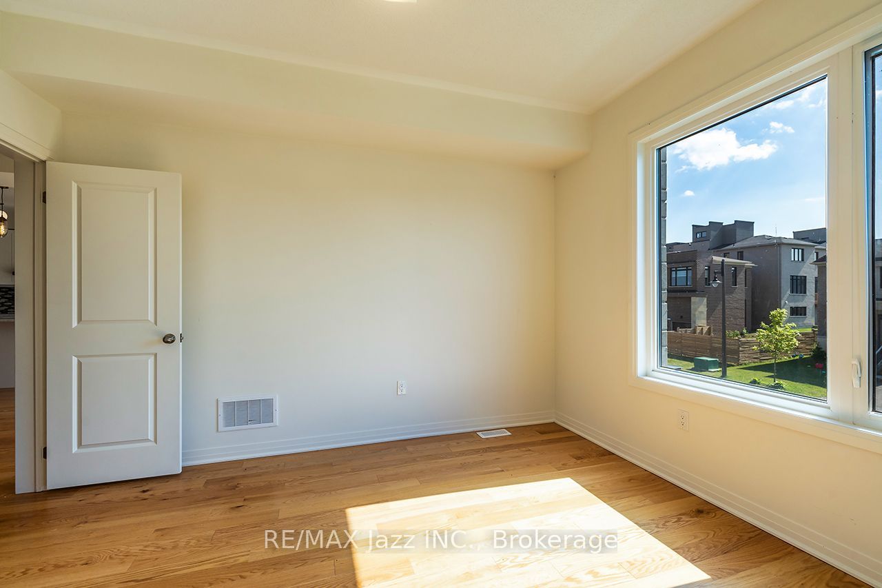 11 Yacht Drive Property Photo 26