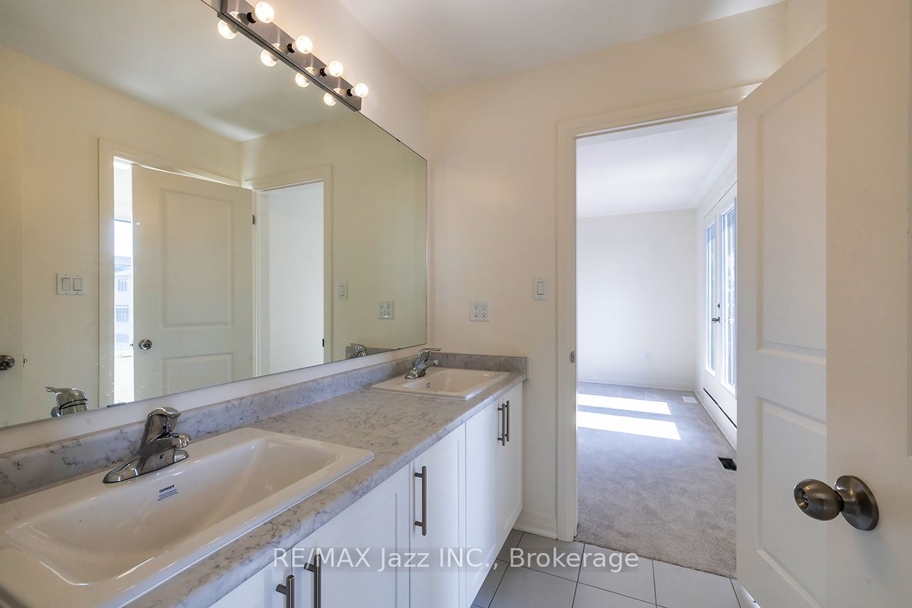 11 Yacht Drive Property Photo 38