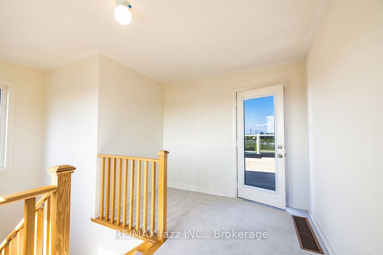 11 Yacht Drive Property Photo 40