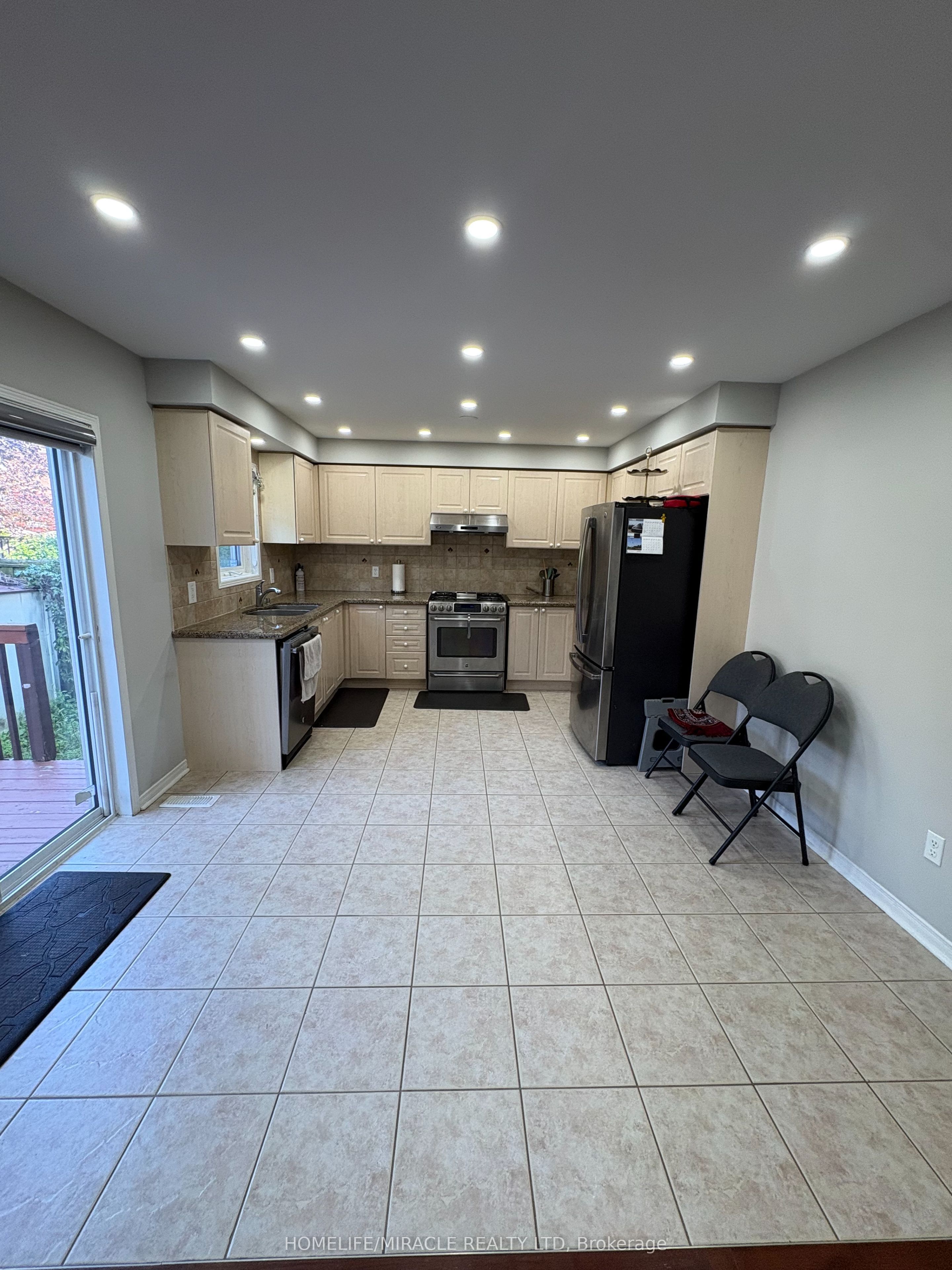 15 Nobbs Drive Property Photo 4