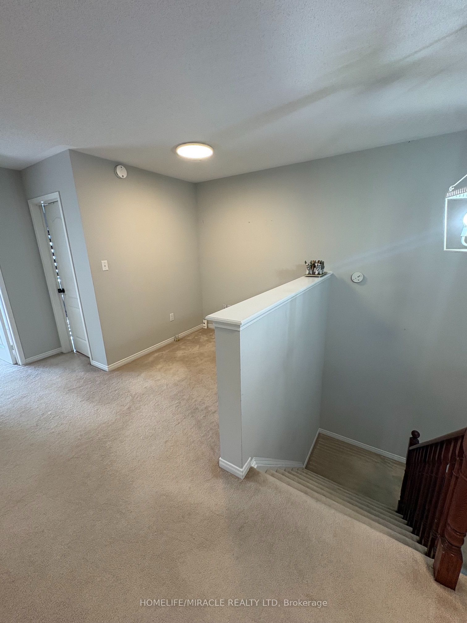 15 Nobbs Drive Property Photo 13
