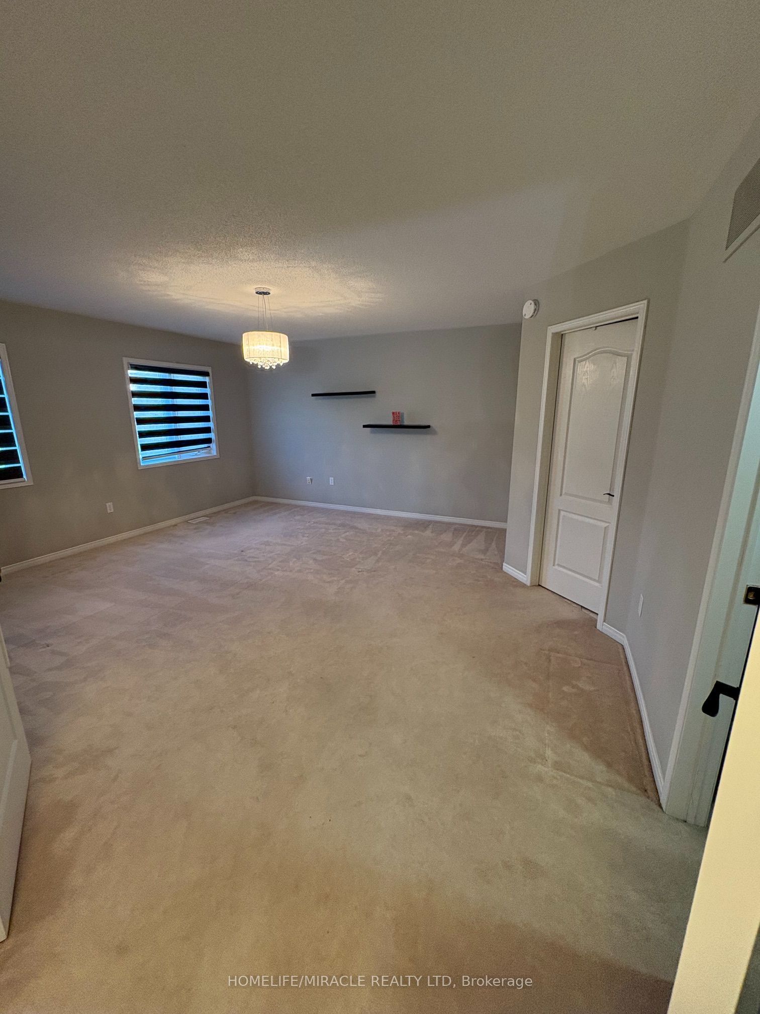 15 Nobbs Drive Property Photo 15