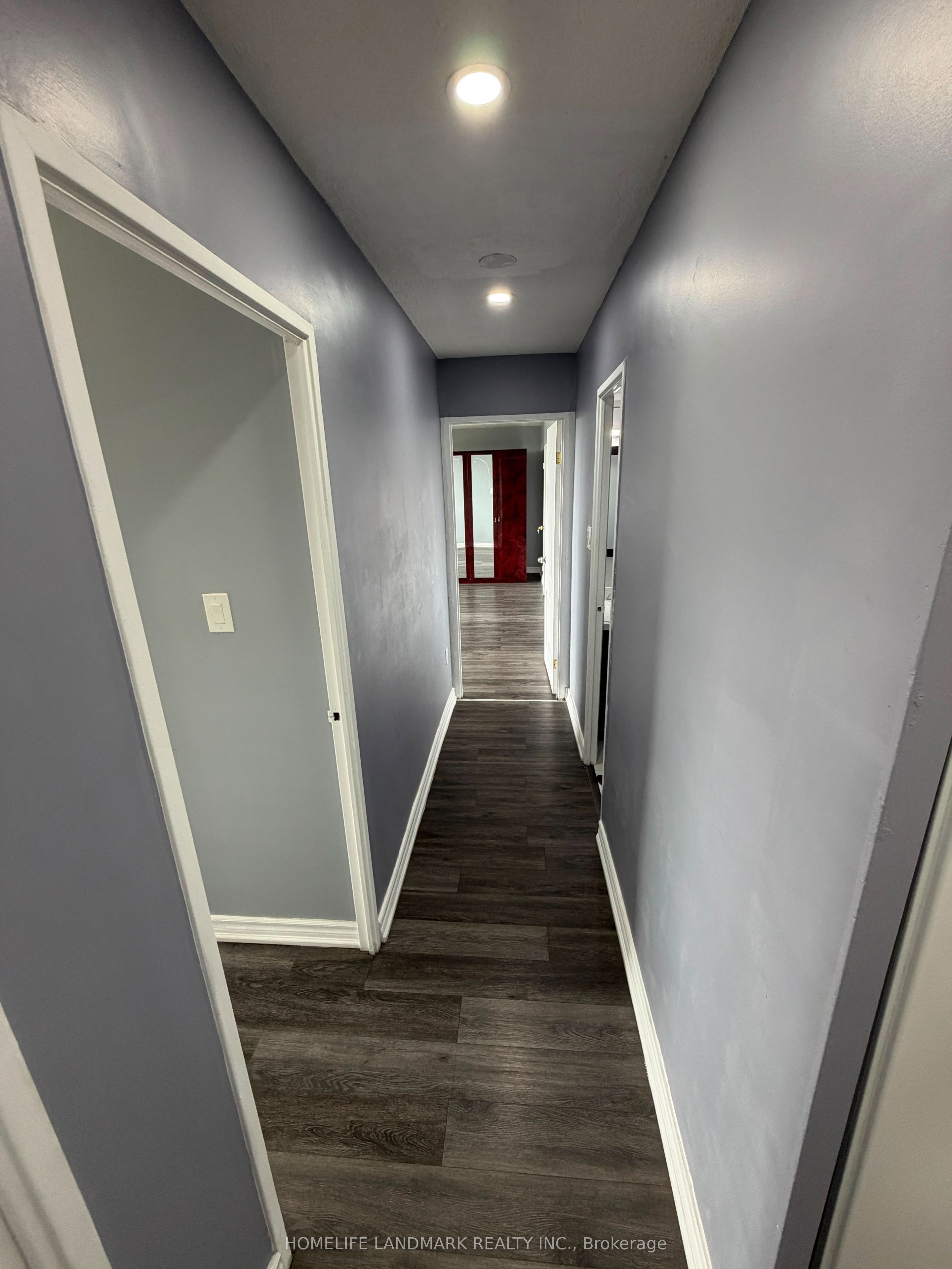 180 Markham Road 1703 Property Photo 11