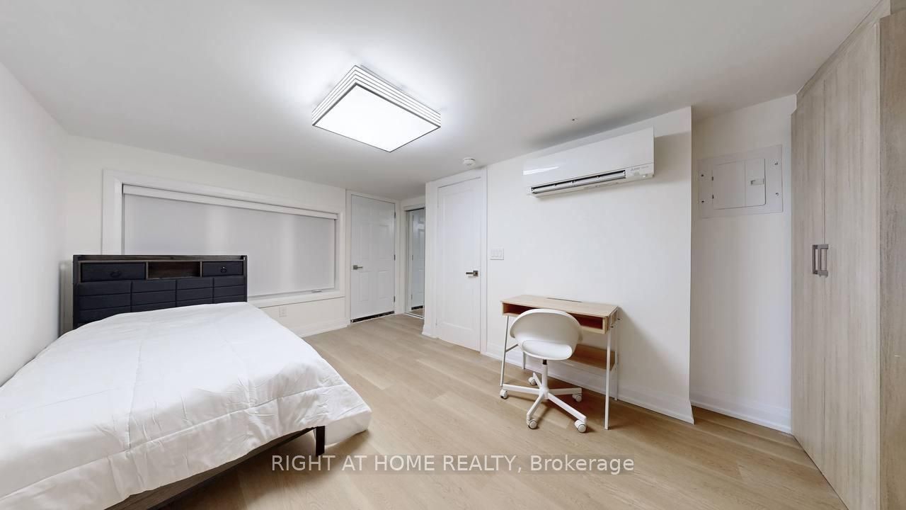 61 Glady's Road Unit 3 Property Photo 8