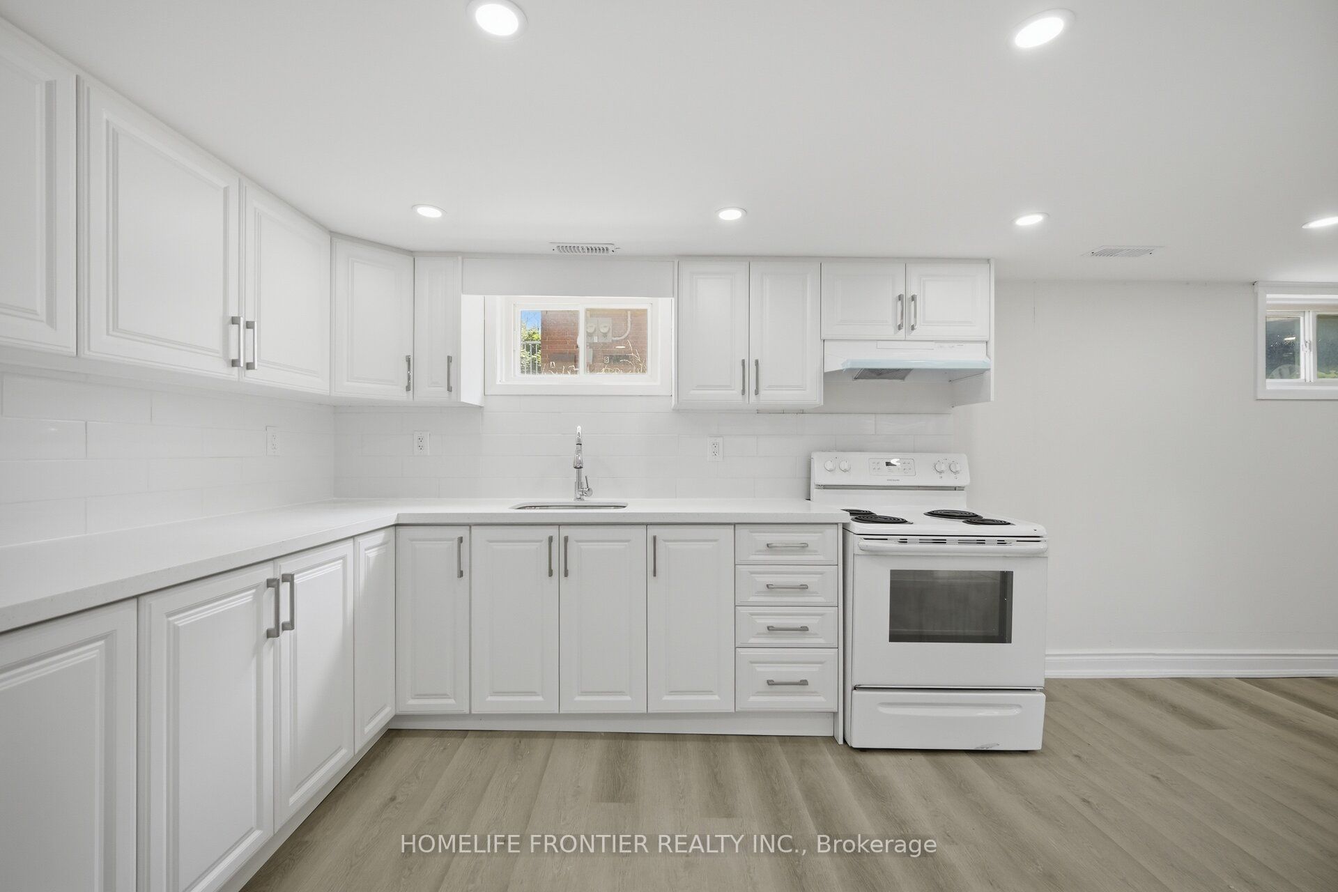 651 Olive Avenue Property Photo 18