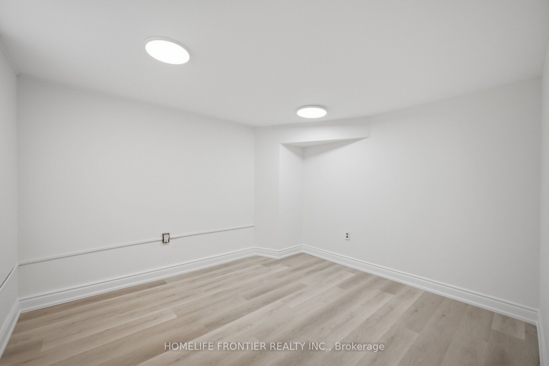 651 Olive Avenue Property Photo 20